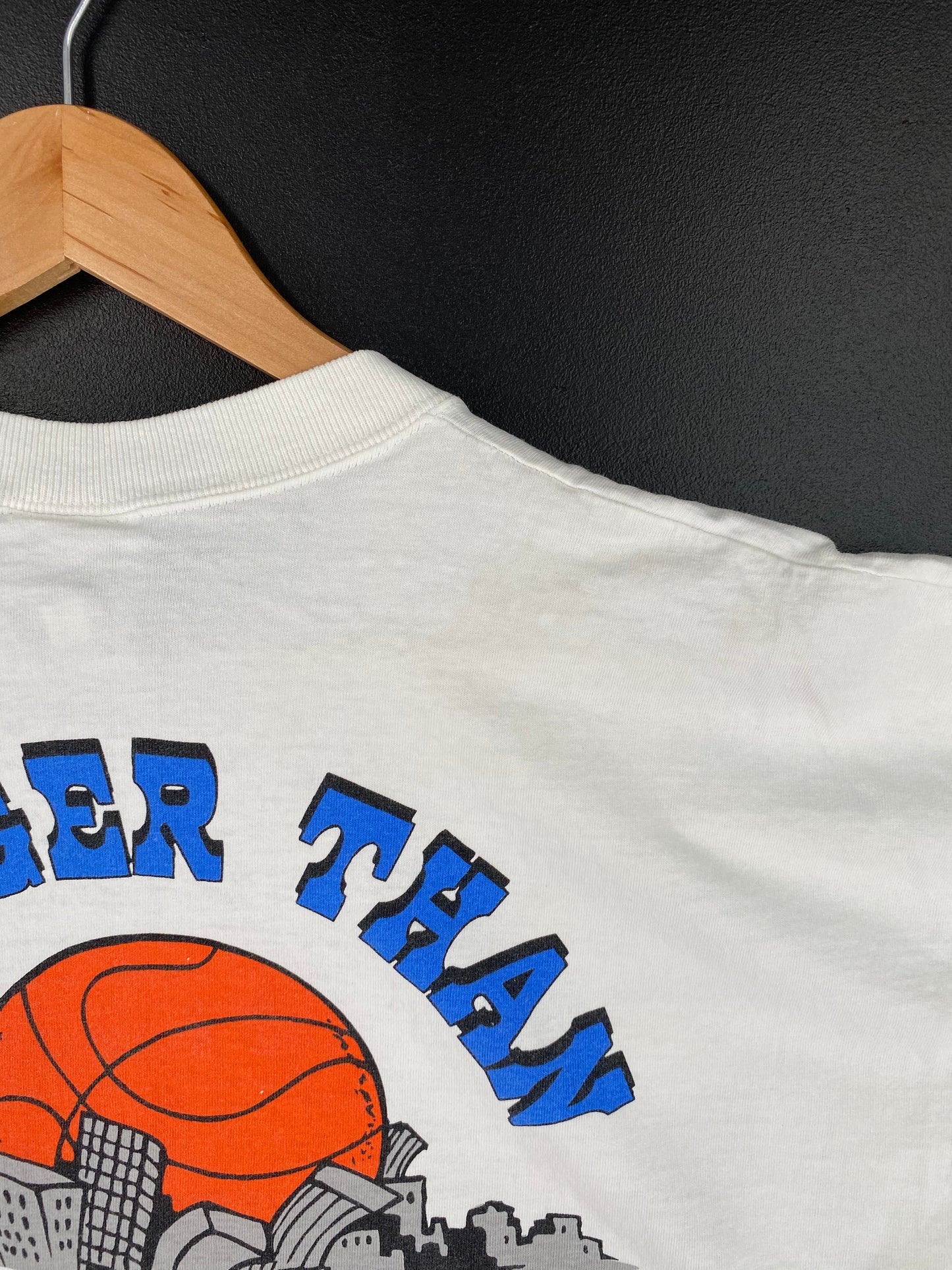 1995 LOONEY TUNES TAZ Made in USA Size XL Vintage T-Shirt / E2152T