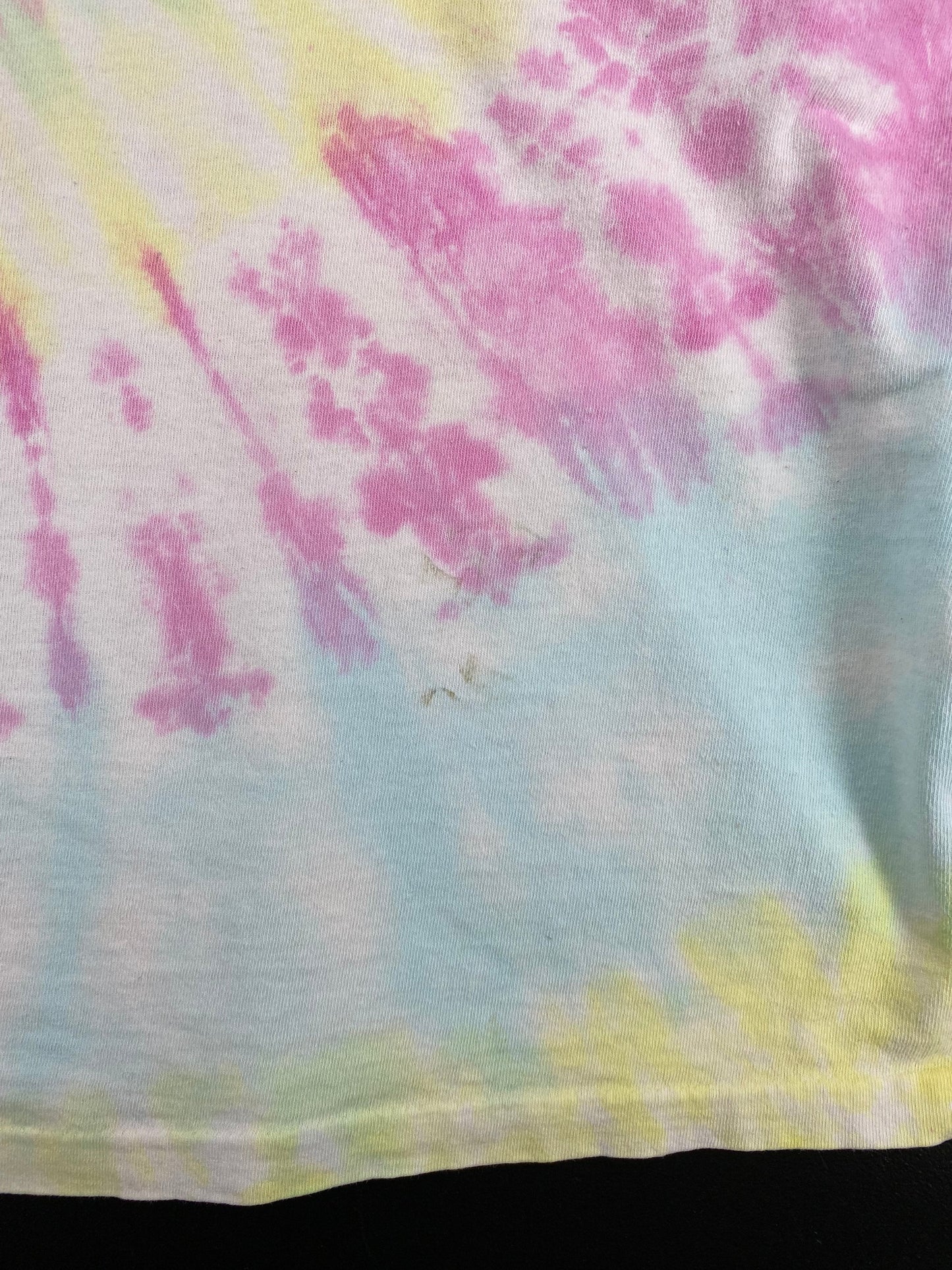 1997 LOONEY TUNES TWEETY Made in USA Size XL Vintage T-Shirt / E4182T