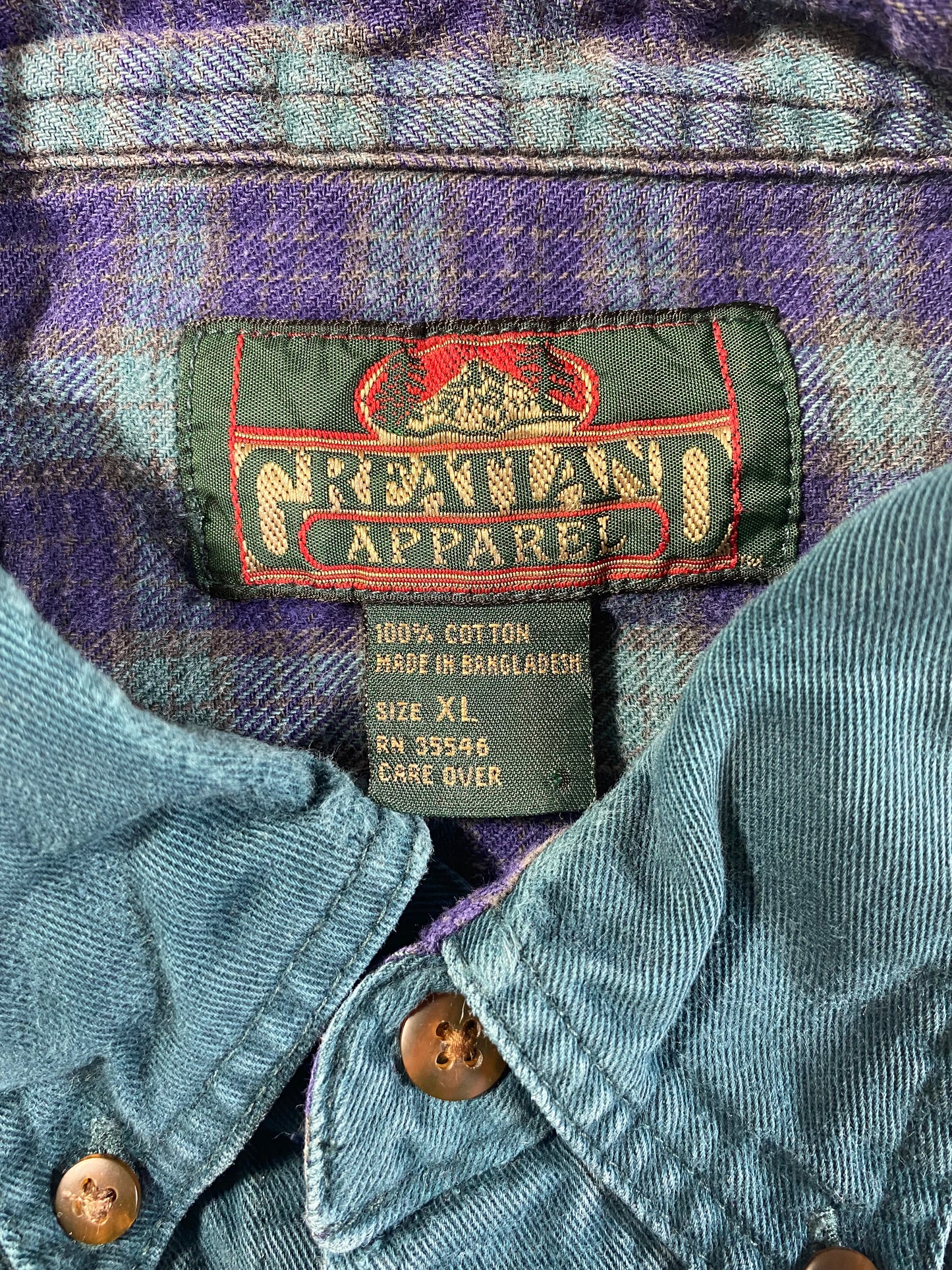 90's LOONEY TUNES WILE E. COYOTE AND ROAD RUNNER Size XL Vintage Button-Down Shirt / A2483