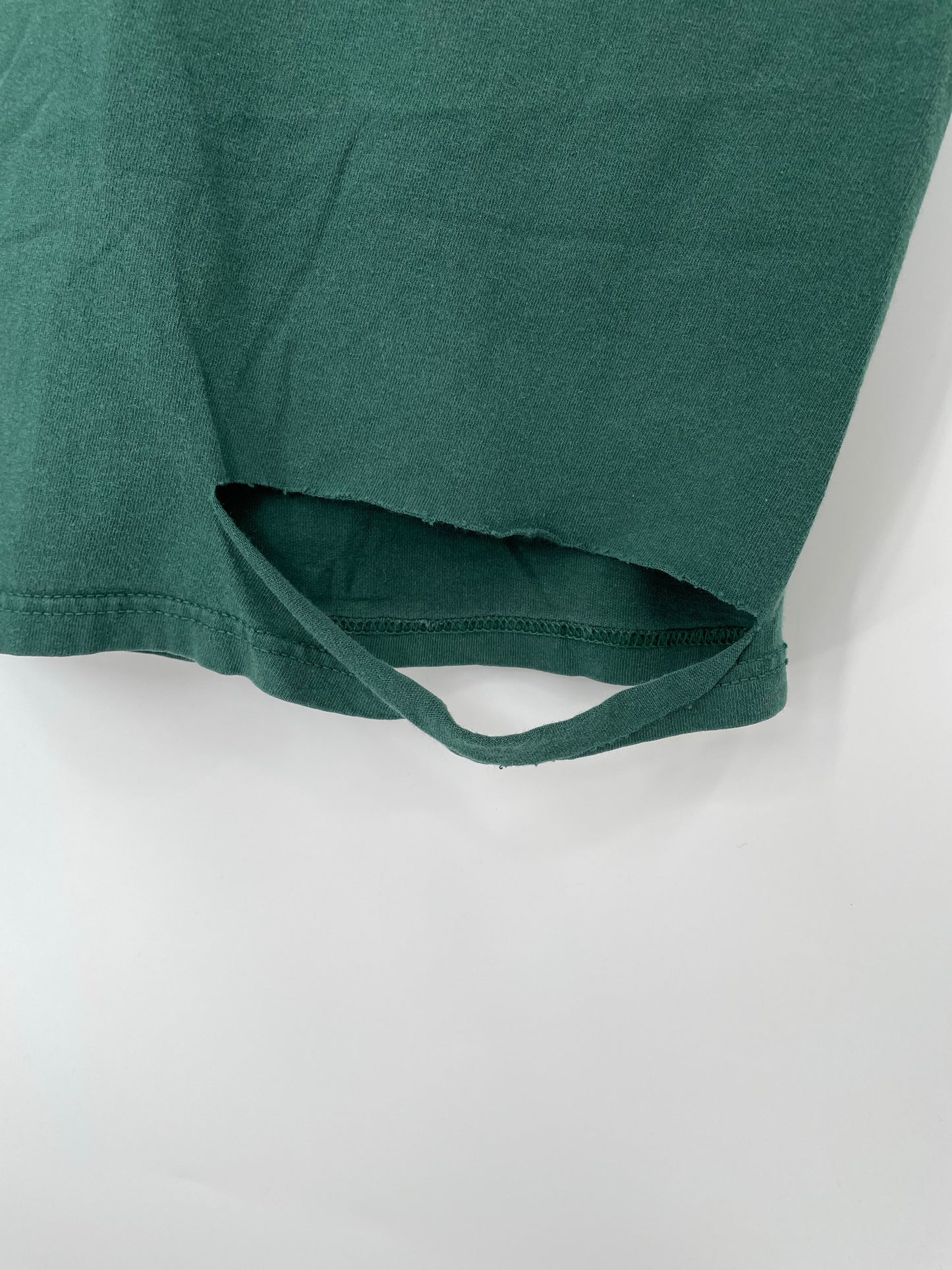 1997 LOONEY TUNES TAZ RACING Size No Tag(Approx. XL) Vintage T-Shirt / E595