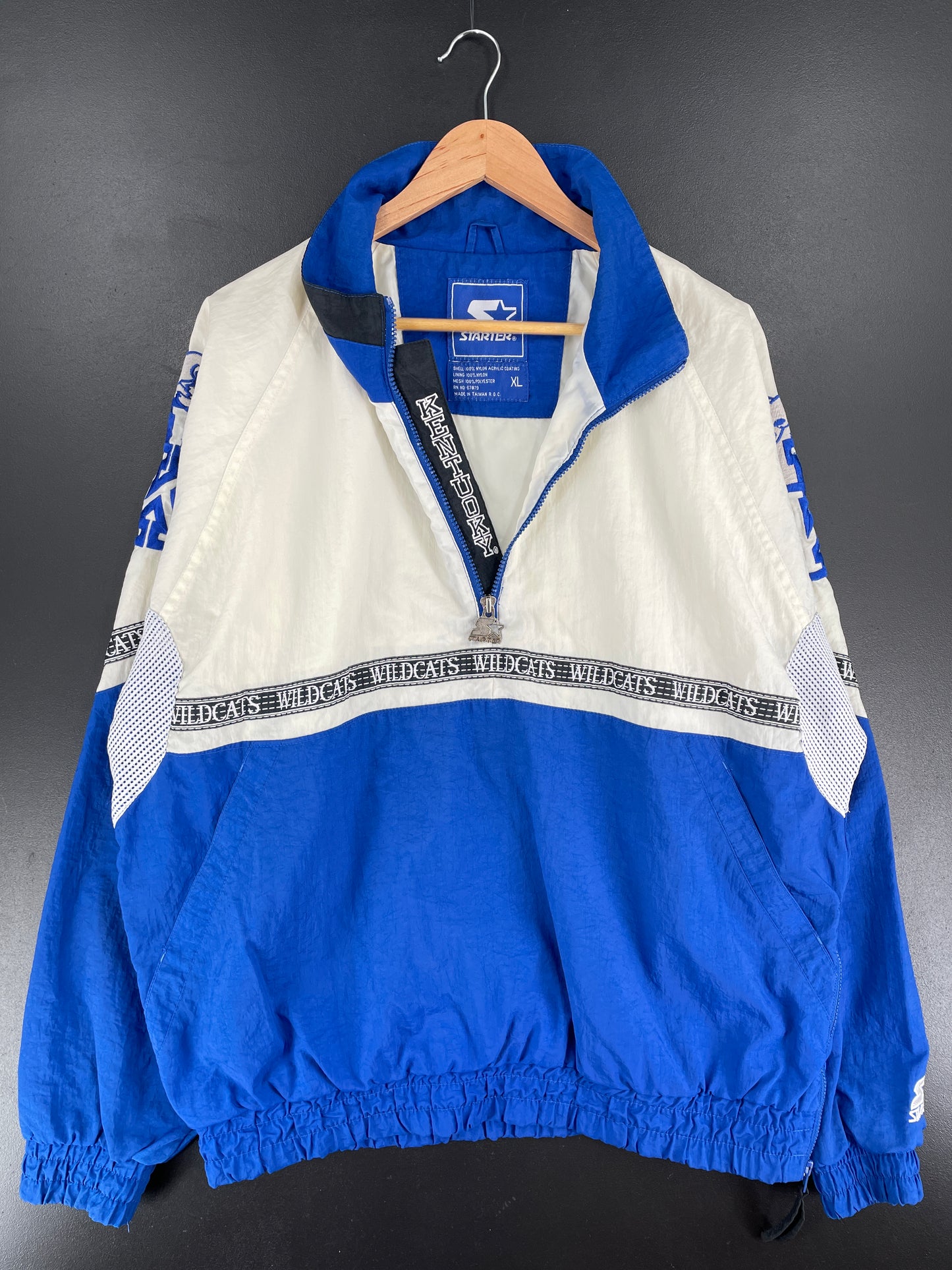 90’s STARTER x UNIVERSITY OF KENTUCKY Size XL Vintage College Nylon Jacket / E5766N