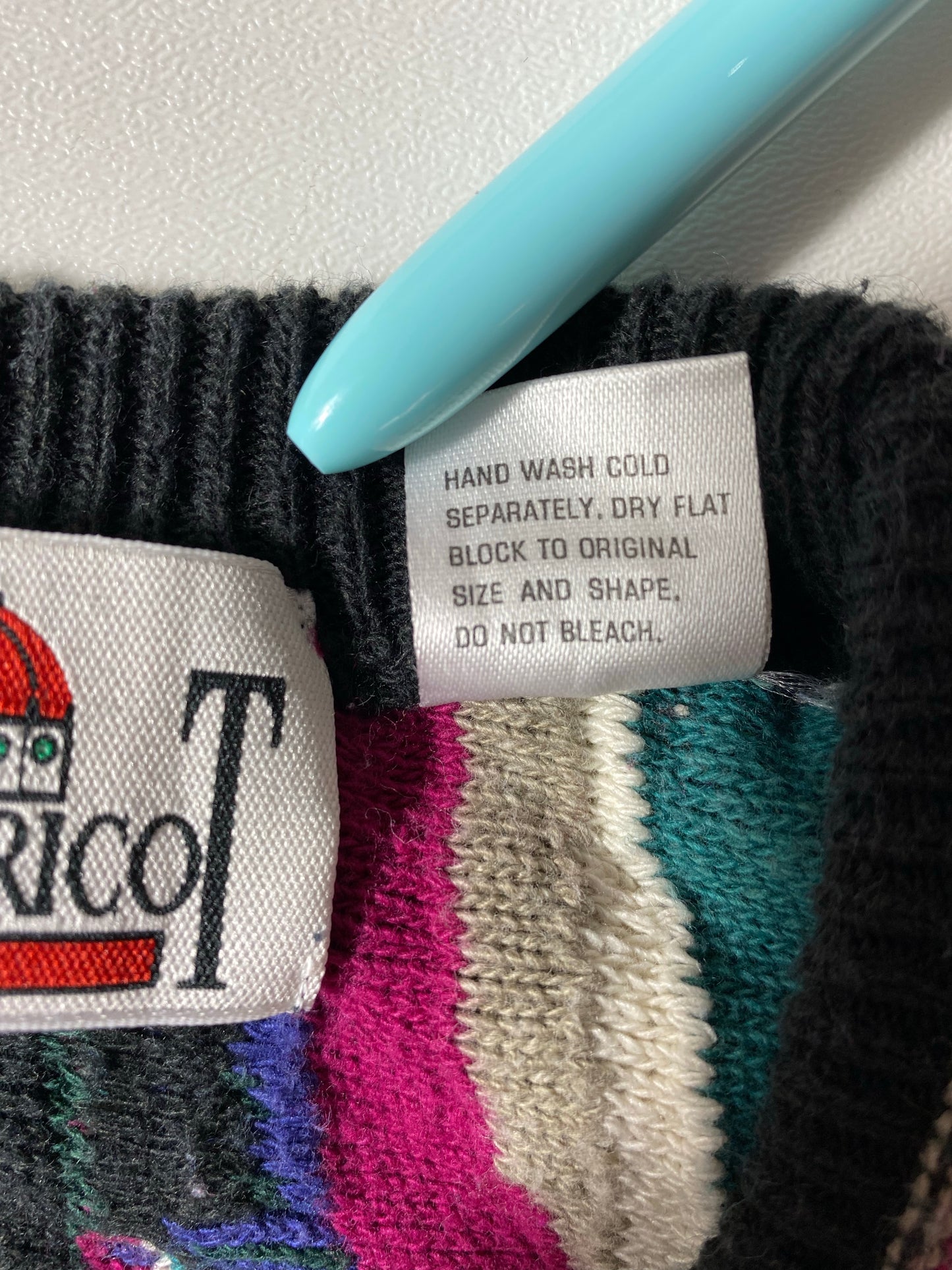 Vintage 3D COOGI- Style Size L Knit Sweater / K4223