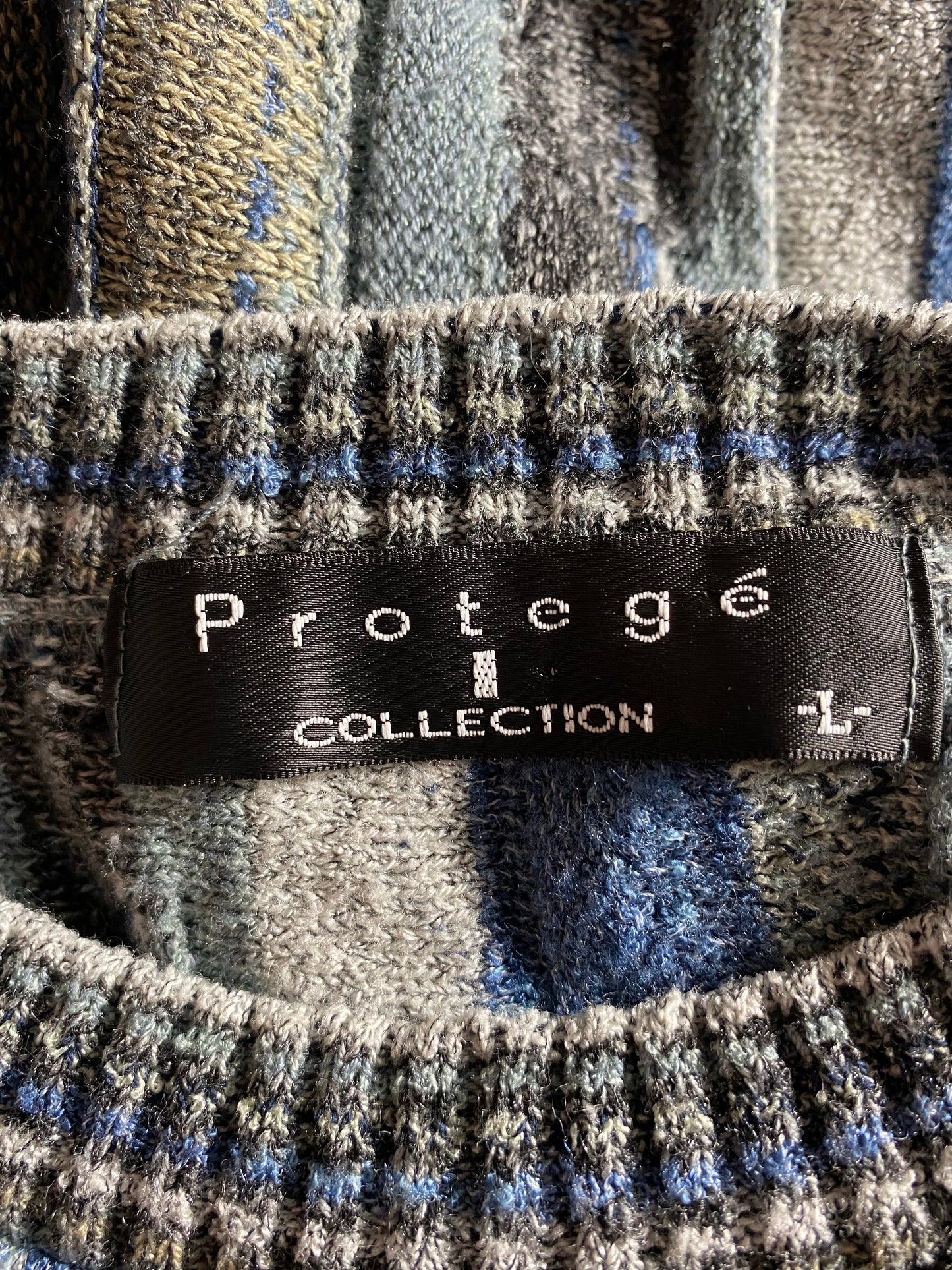 Vintage 3D COOGI- Style Size L Knit Sweater / A8941