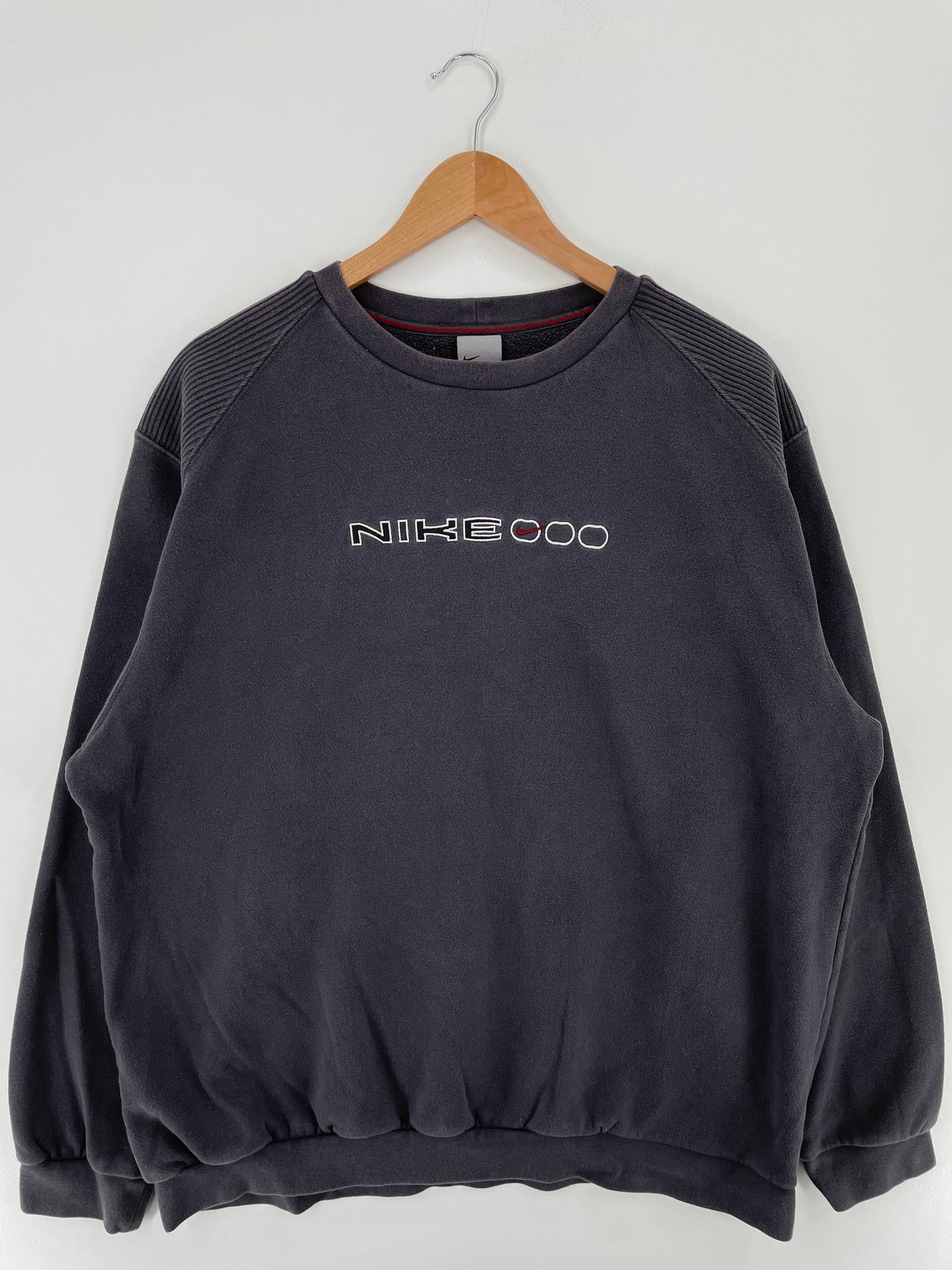 00' NIKE Size L Vintage Sweat-Shirt / A2539