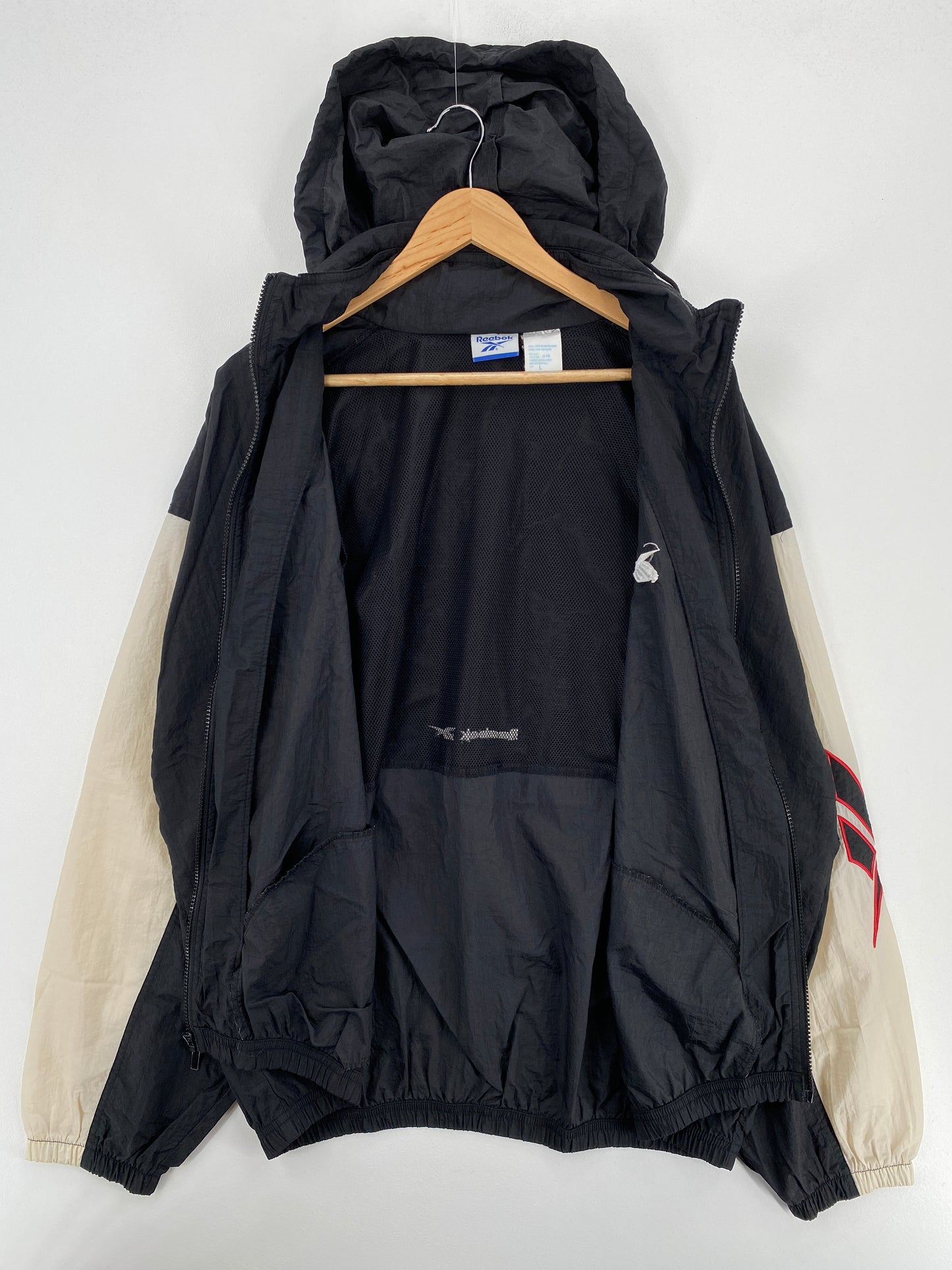 90’s REEBOK Size L Nylon Jacket / A4586