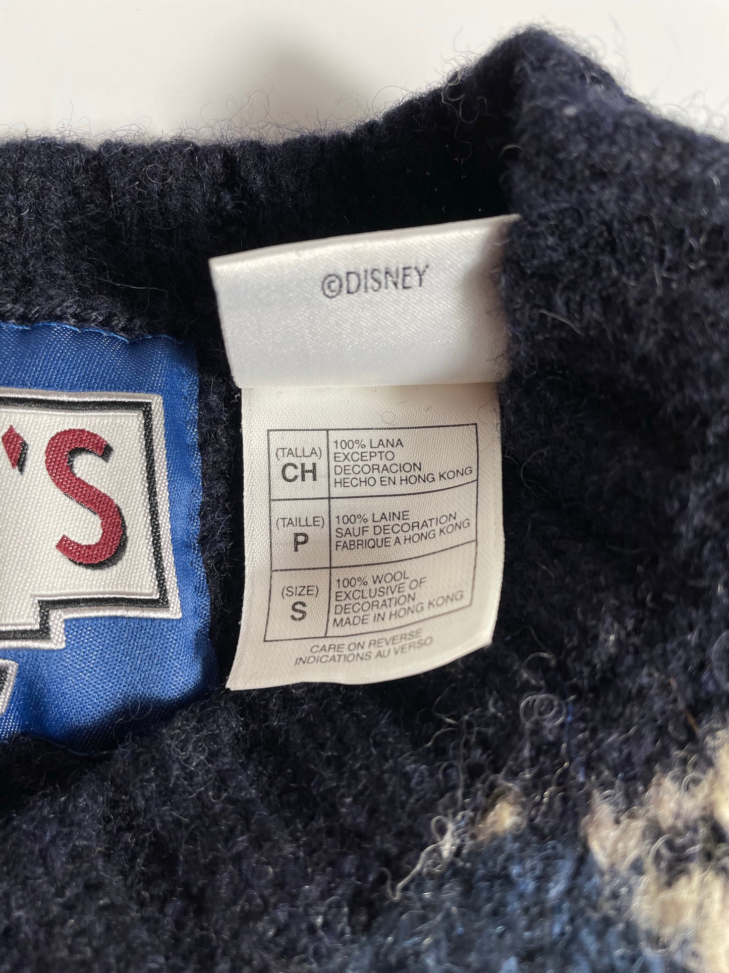 00' DISNEY MICKEY AND FRIENDS Size S Wool Knit Sweater / K8100
