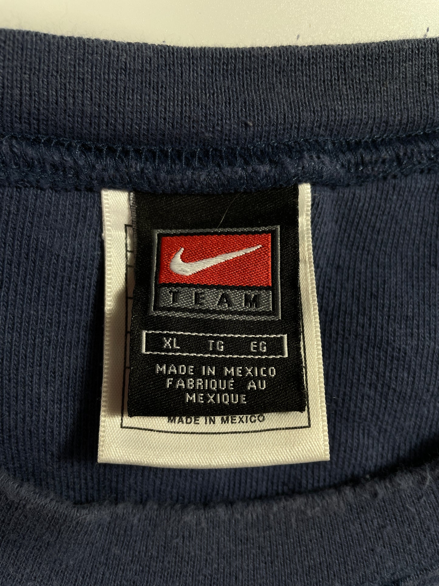 00' NIKE x CONNECTICUT HUSKIES Size XL Vintage College Sweat-Shirt / E6042S