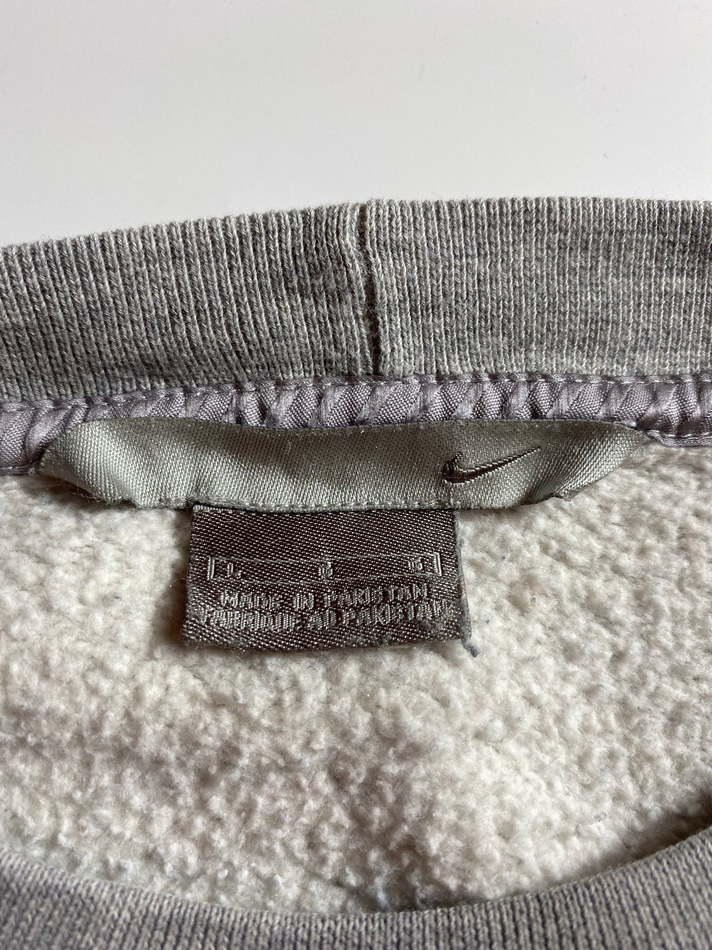 00’ NIKE Size L Vintage Sweat-shirt / K5639