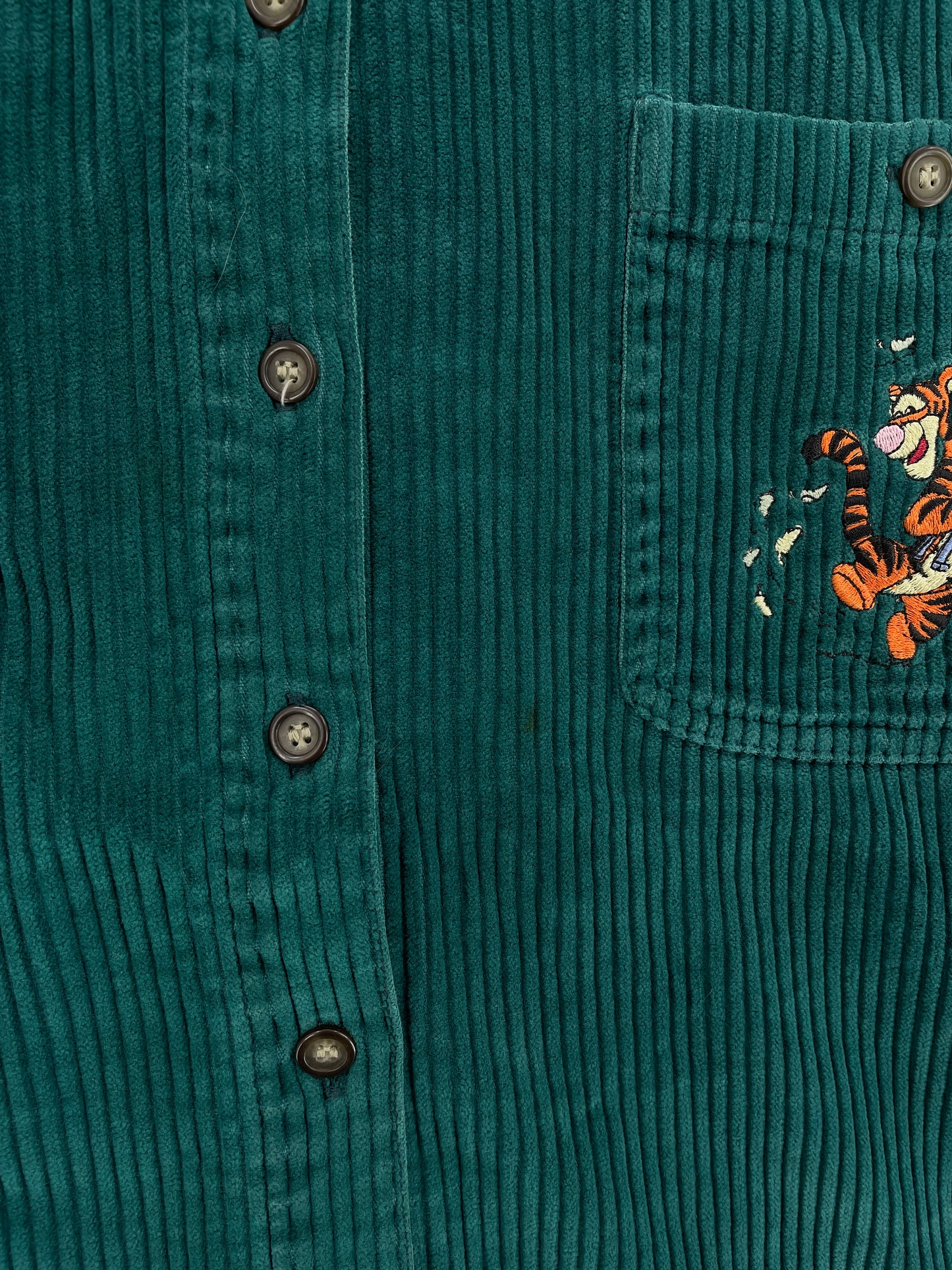 Vintage WINNIE THE POOH TIGGER Size S Corduroy Button down Shirt / E1062