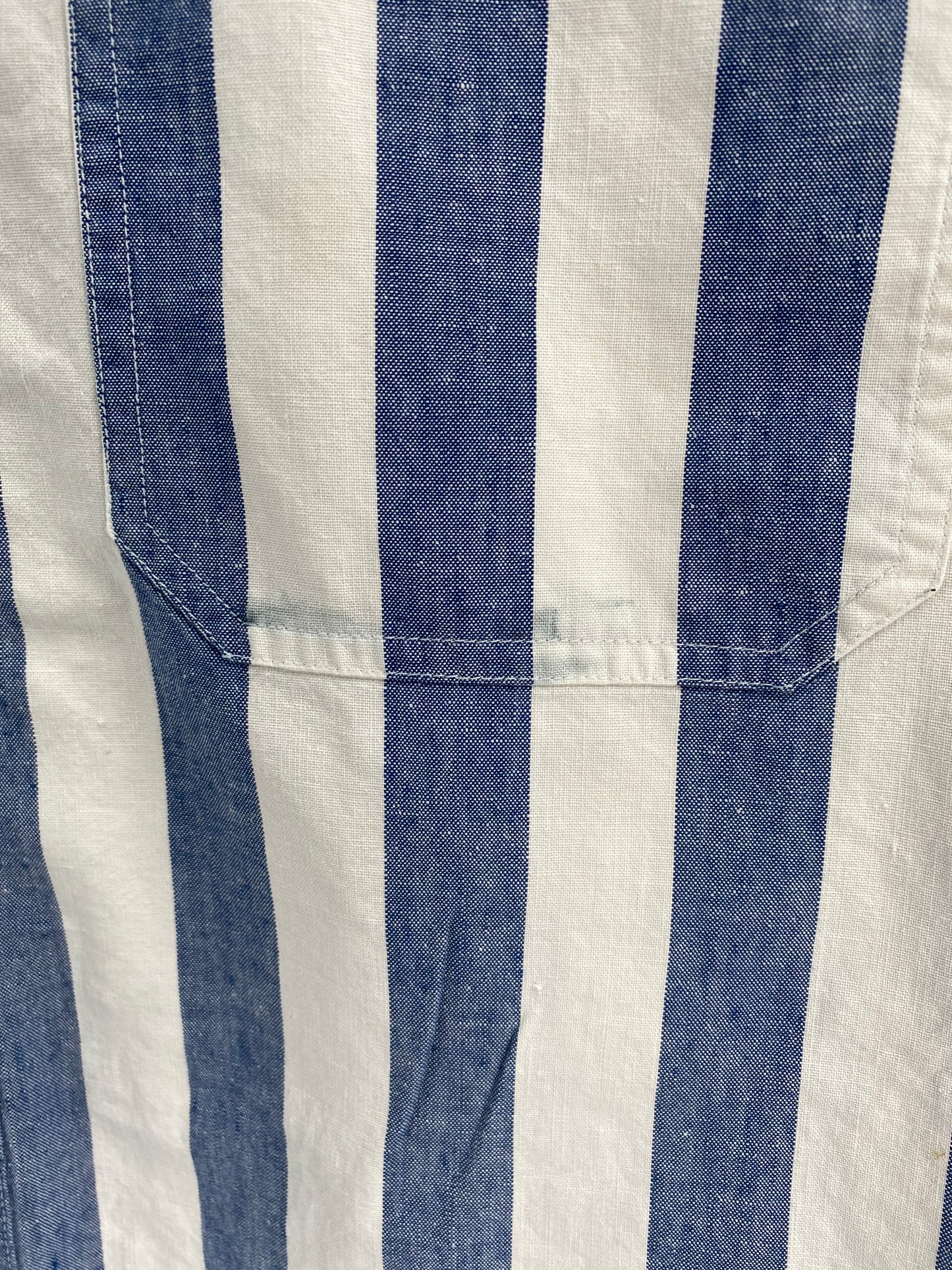 1994 LOONEY TUNES Size L Vintage Button Down Shirt / K9934