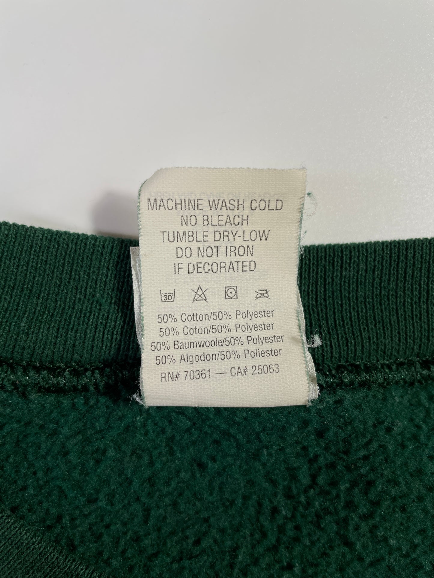 90's DISNEY WINNIE THE POOH Made in USA Size XXL Vintage Sweat-shirt / E1075