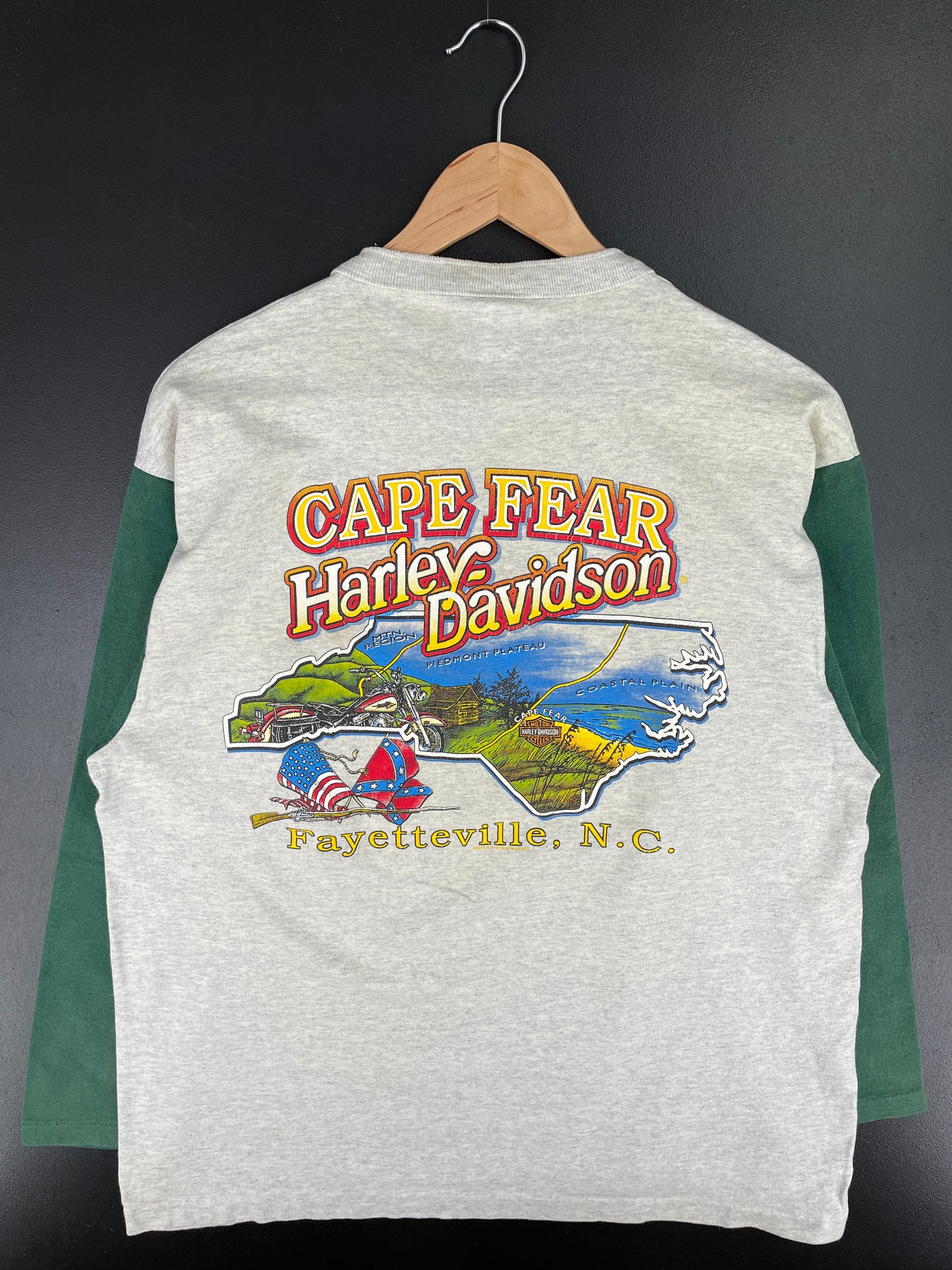 1995 HARLEY DAVIDSON FAYETTEVILLE Made in USA Size L Vintage Long sleeve T-Shirts / A4448