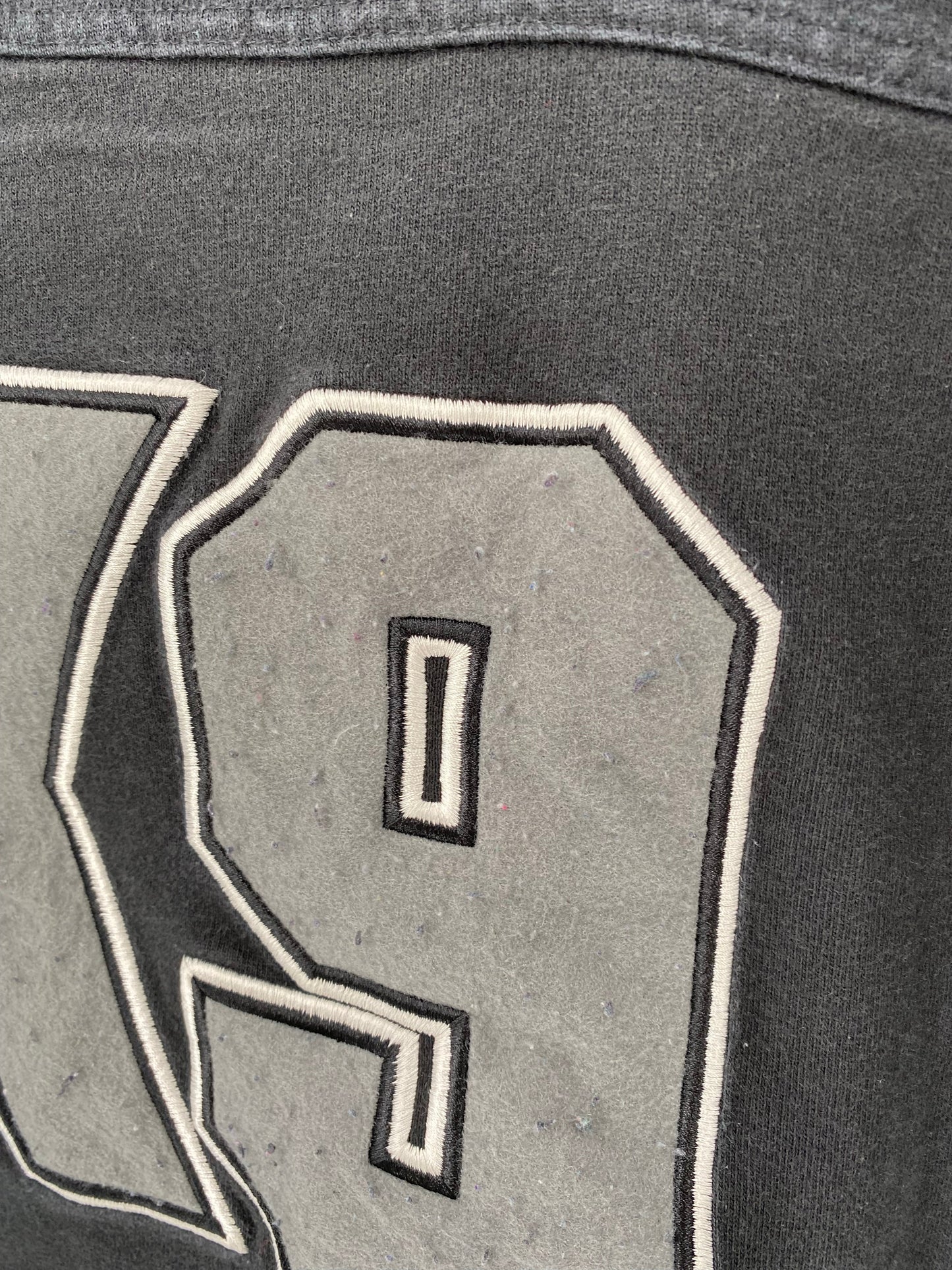 00’ DISNEY PLUTO FOOTBALL Size L Vintage T-shirt / E380