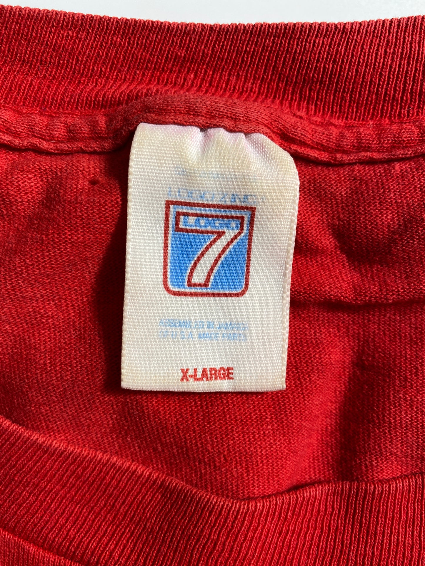 1990 CHICAGO BULLS Size XL Vintage NBA T- Shirt / K590