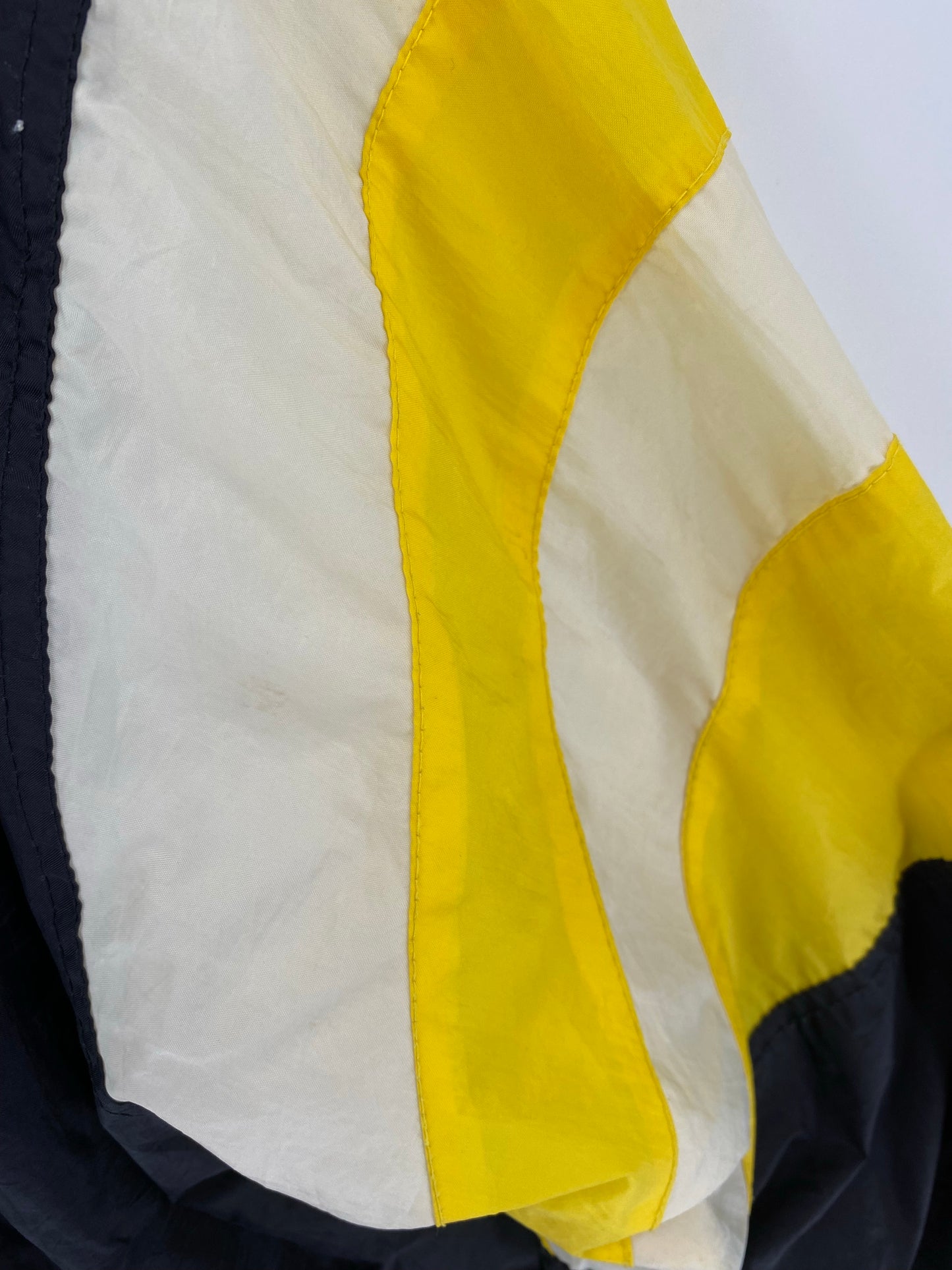 90’s STARTER x STEELERS Size XL NFL Nylon Jacket  / K5927