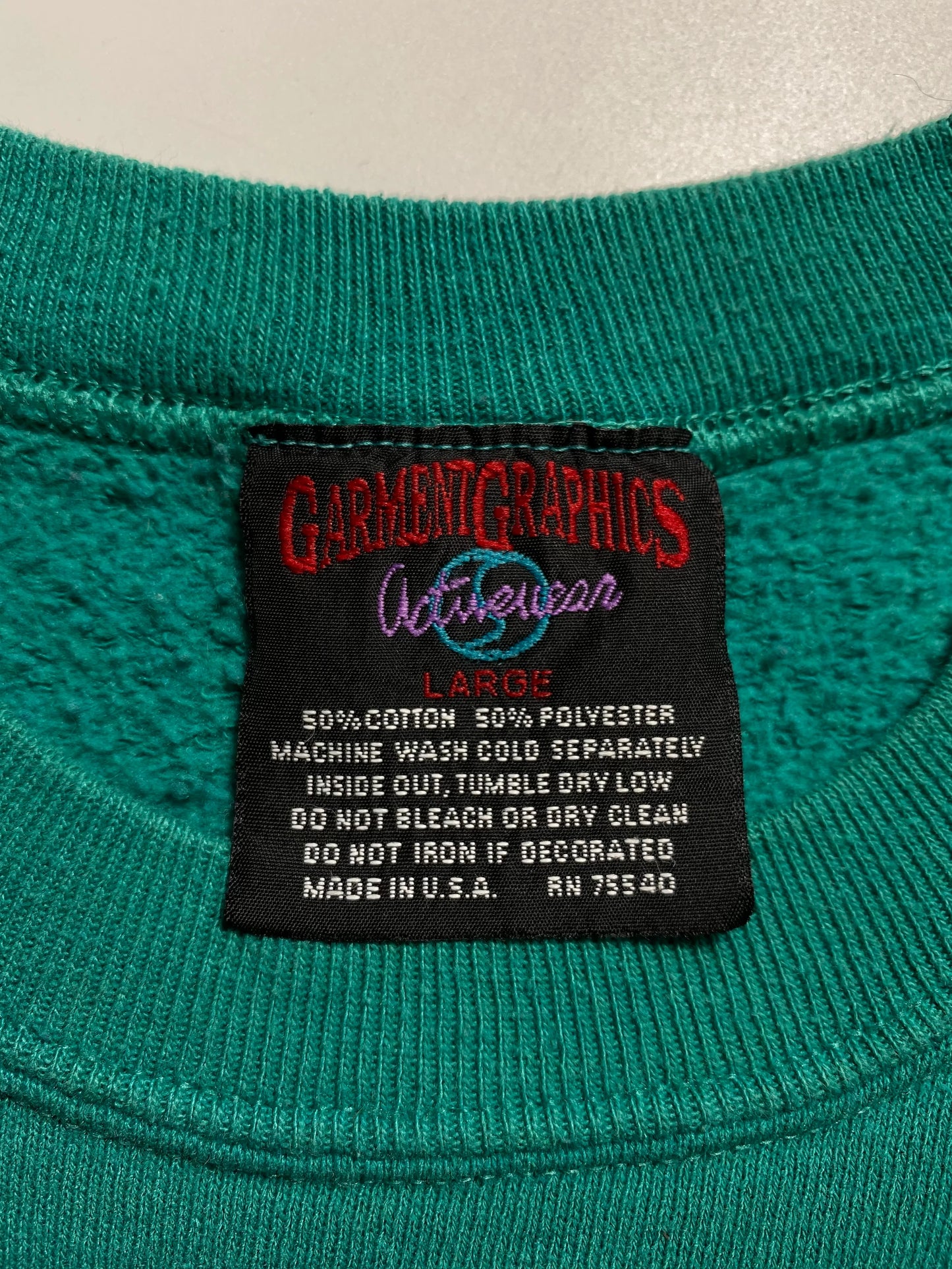 1993 LOONEY TUNES TWEETY X NEW YORK GIANTS Made in USA Size L Vintage NFL Sweat-shirt / E2099S