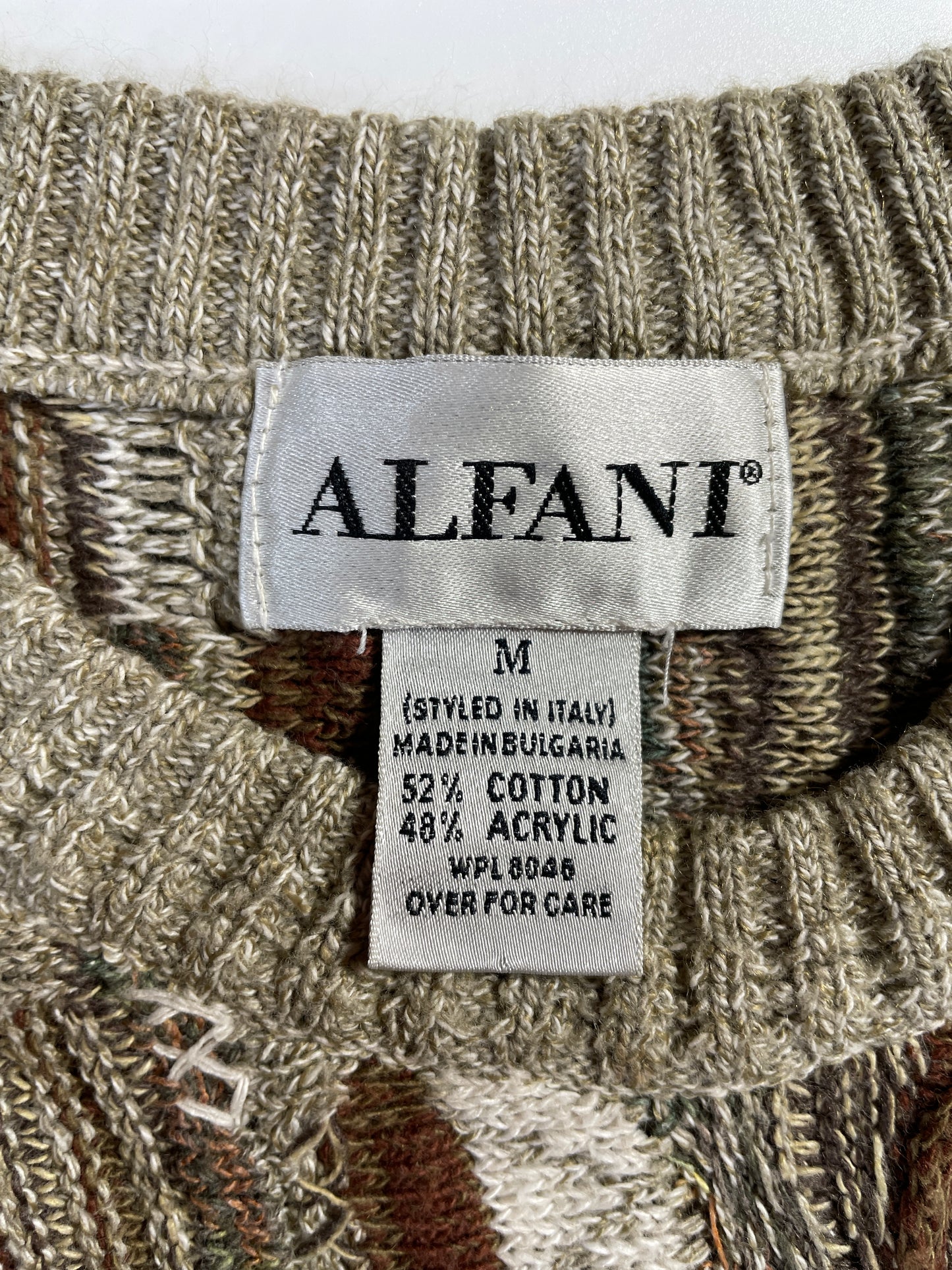 Vintage 3D COOGI- Style Size M Knit Sweater / A7964