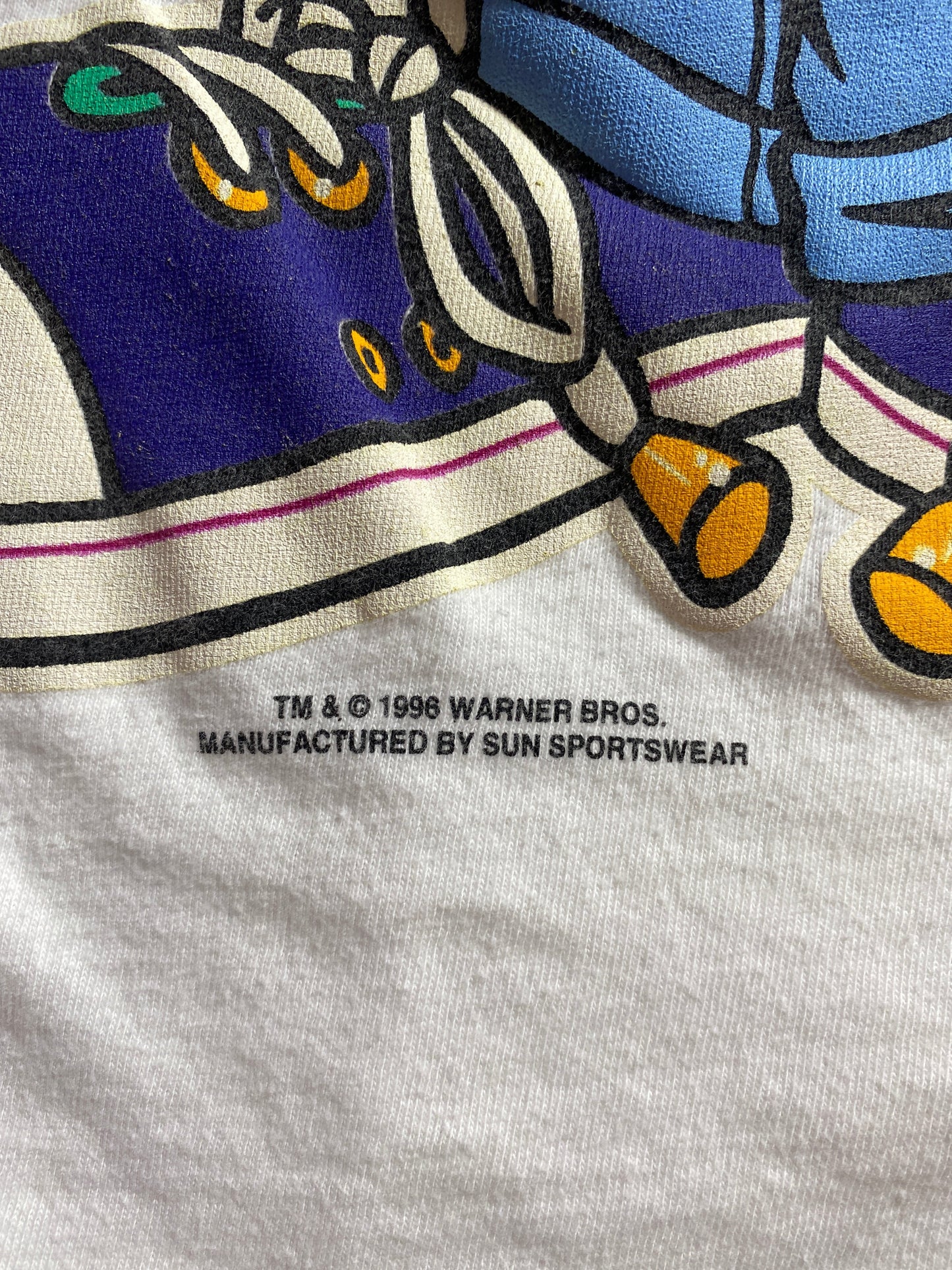 1996 LOONEY TUNES TWEETY Size L Vintage T-Shirt / E2153T