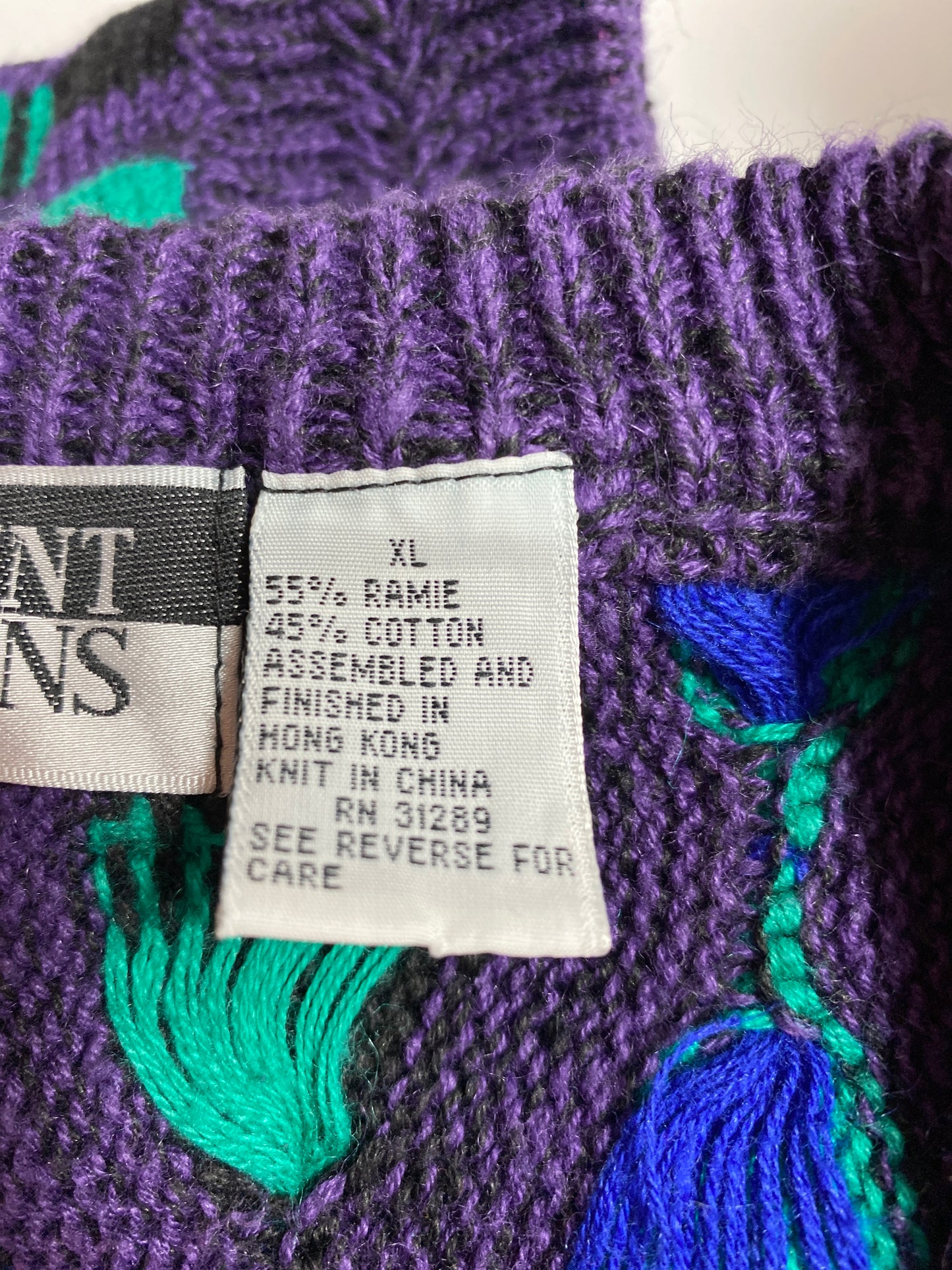 Vintage 3D Coogi-Style Size XL Knit Sweater / 9780