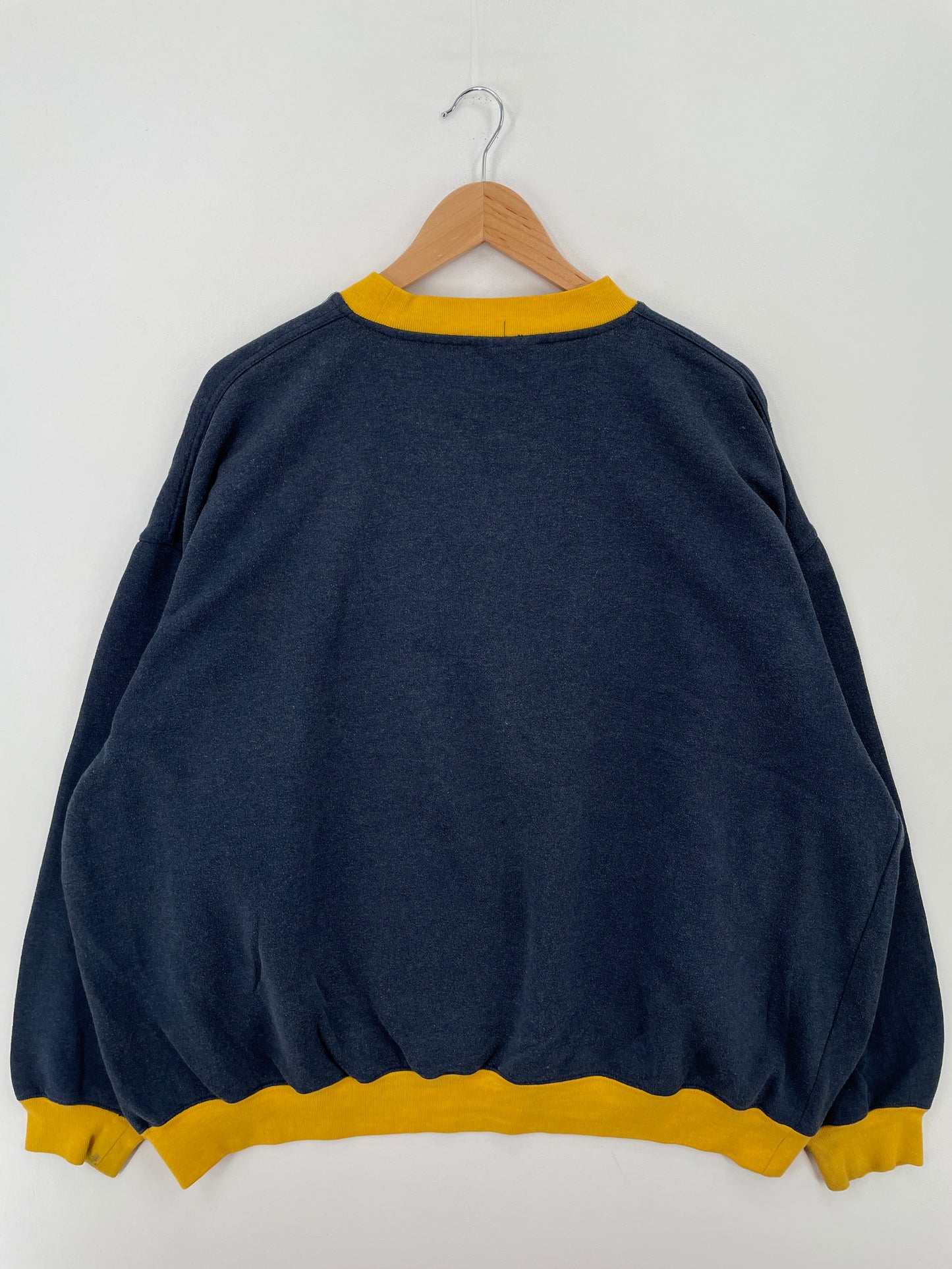 90’s MICHIGAN WOLVERINES Size Approx.XXL Vintage College Sweat-shirt / A6926