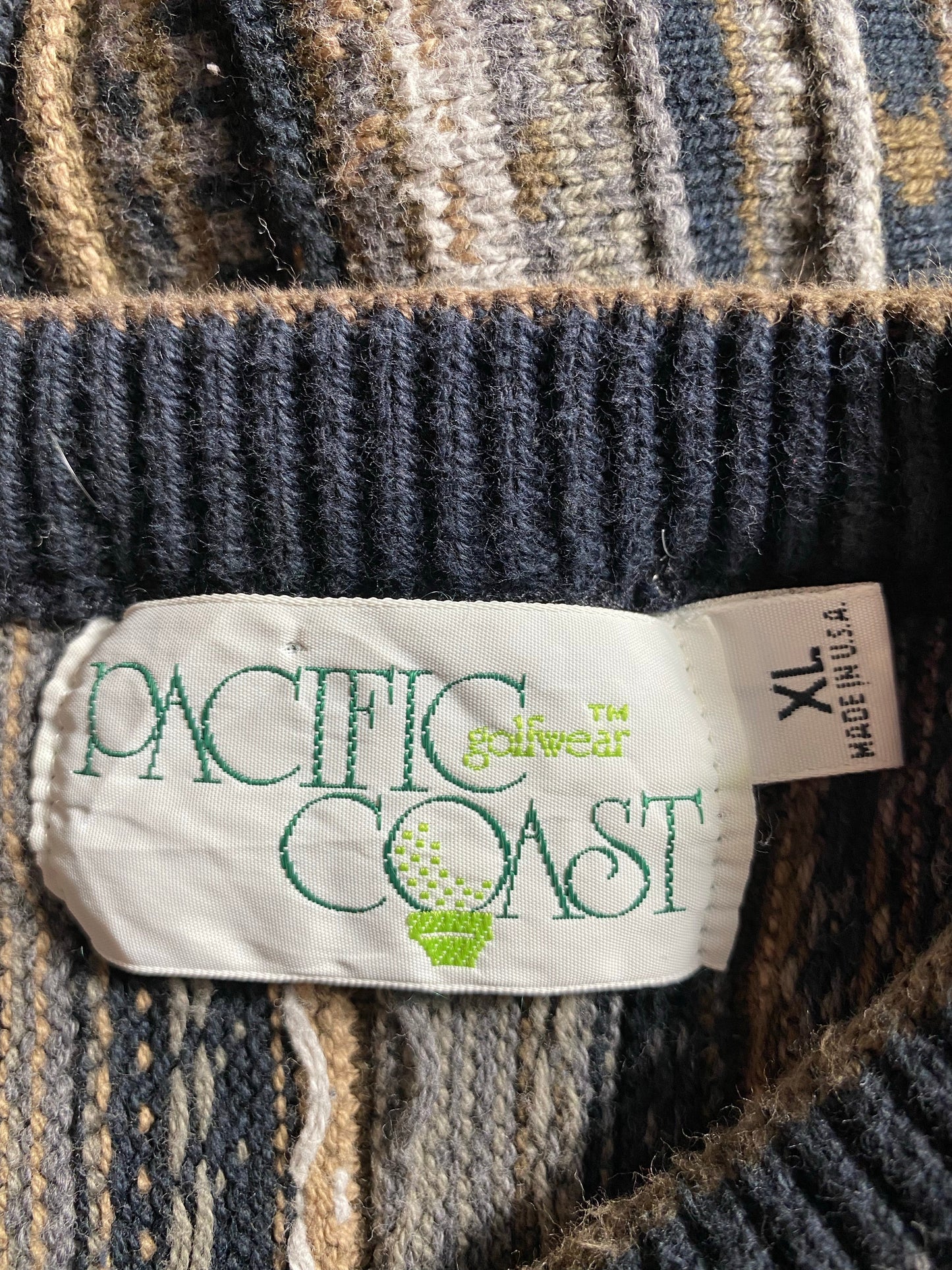 Vintage 3D COOGI- Style Made in USA Size XL Knit Sweater / A8946