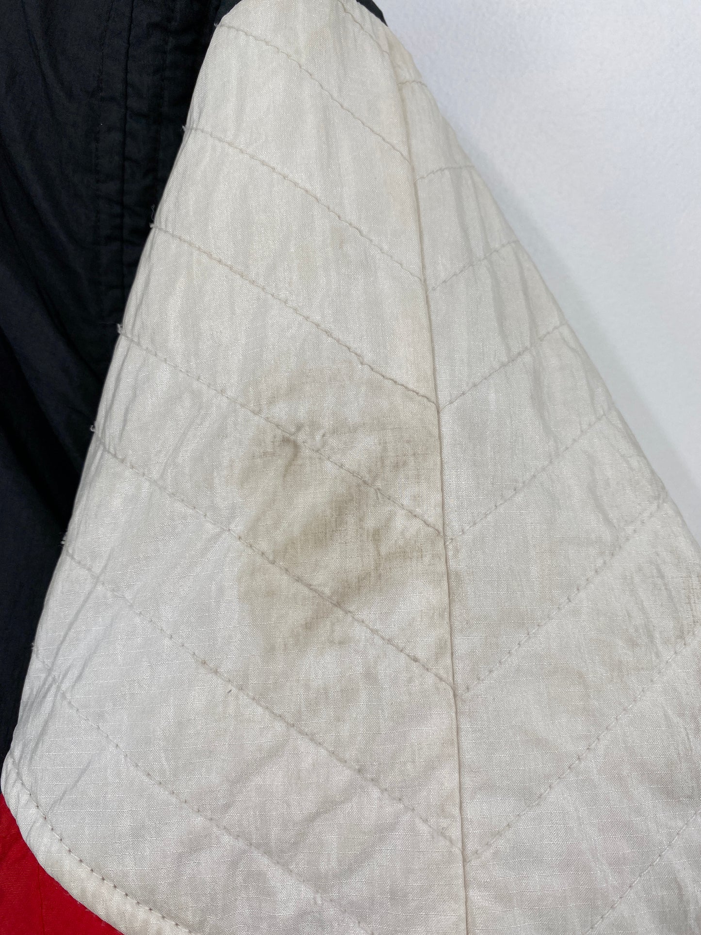 90's STARTER x CHICAGO BULLS Size XL Vintage NBA Nylon Jacket / A8762