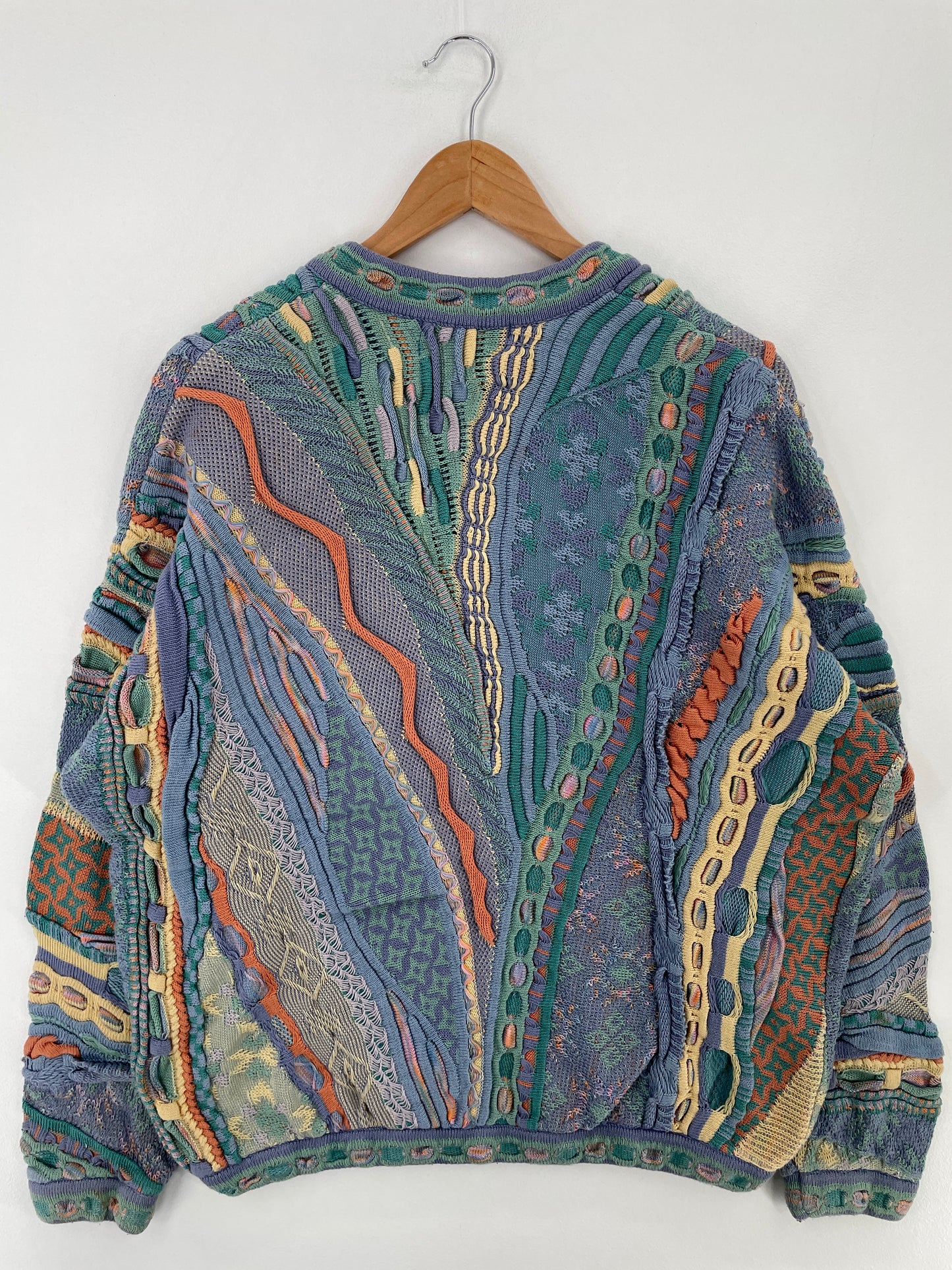 Vintage 3D COOGI- Style Size XL Knit Sweater / A9700