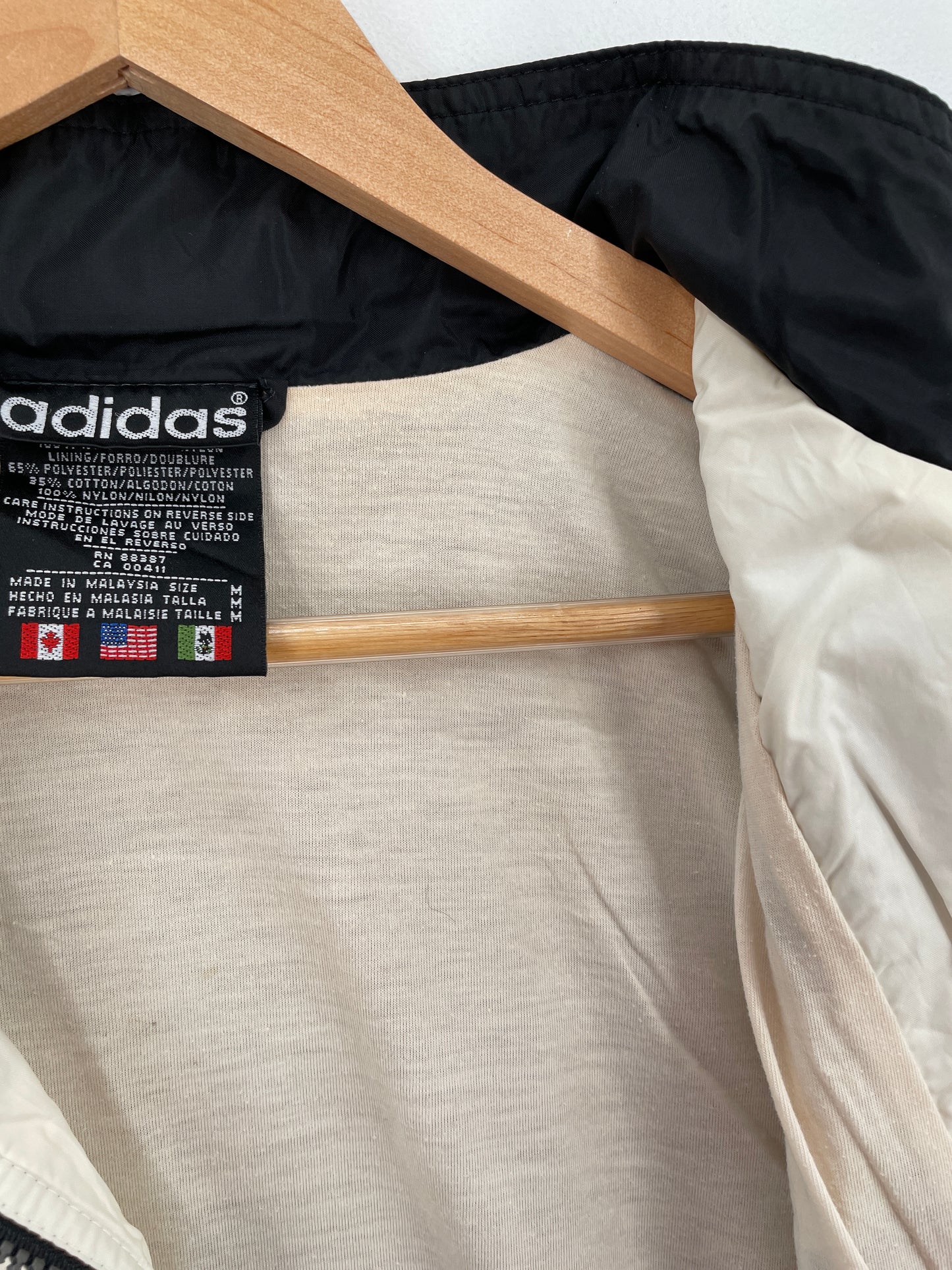 90’s ADIDAS Size M Vintage Nylon Jacket / E4067N