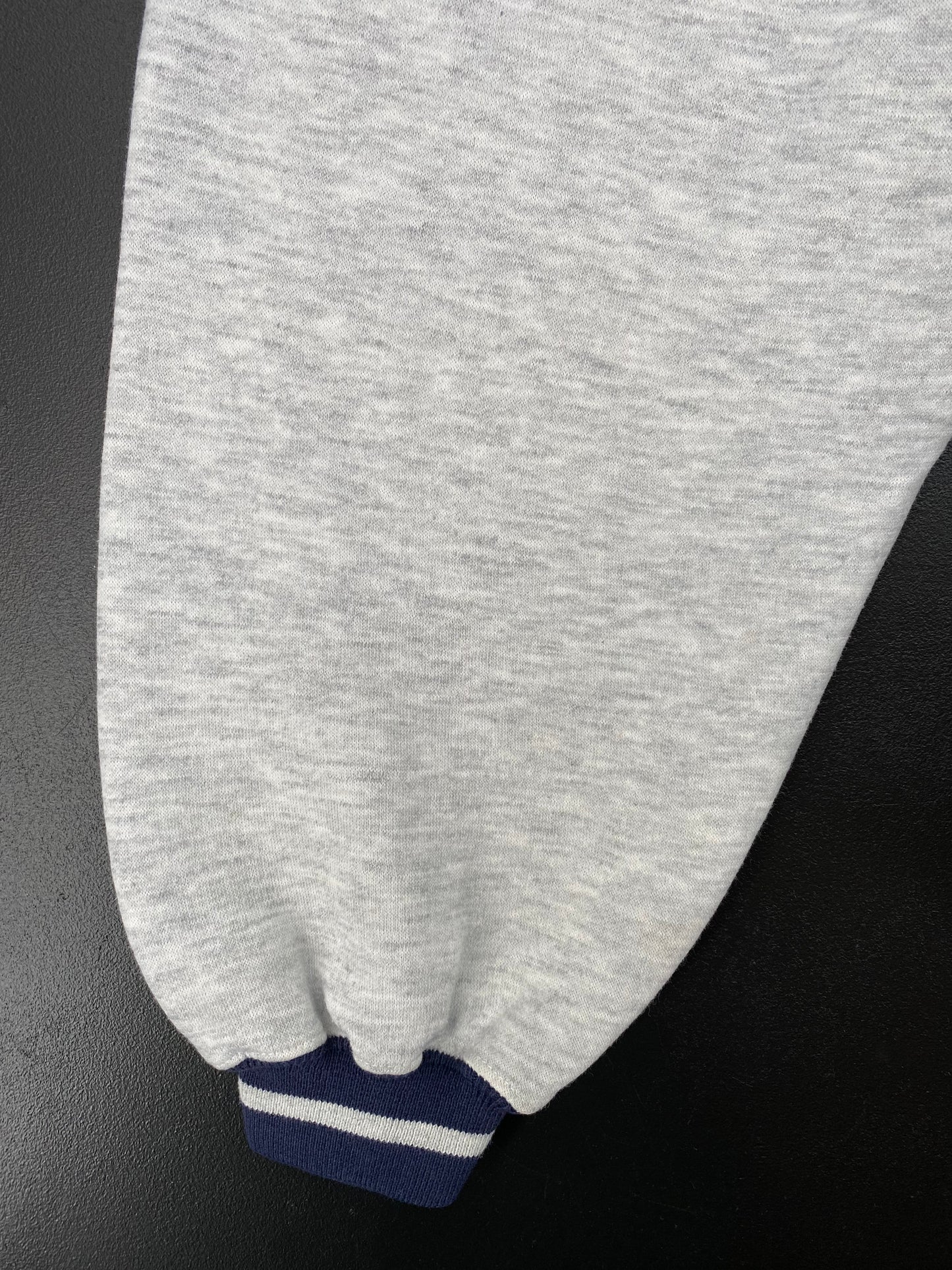 90’s DISNEY MICKEY Size L-XL Vintage Button Down Hoodie Sweat-Shirts / A438