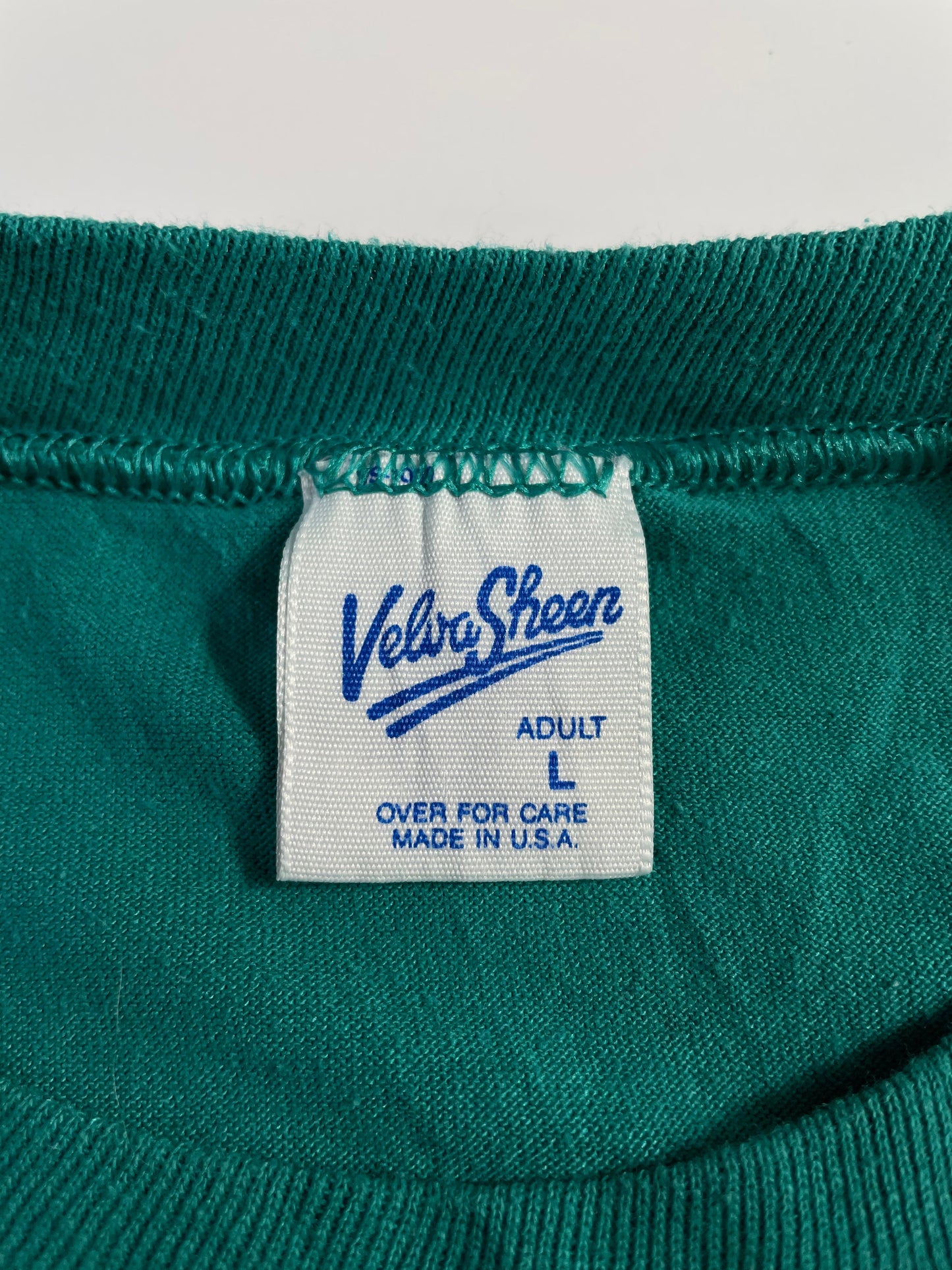 1992 LOONEY TUNES BUGS BUNNY Made in USA Size L Vintage T- Shirt / E1390T