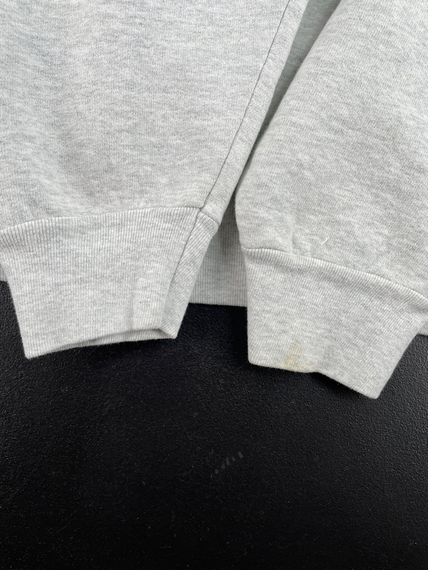 1994 LOONEY TUNES TWEETY Made in USA Size L Vintage Sweat-shirt / E4009S