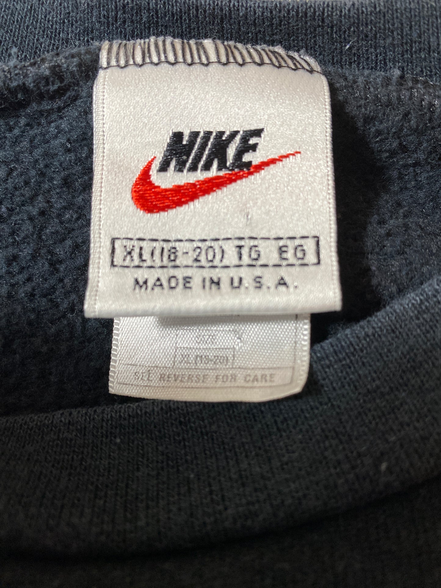 90’s NIKE Size Kids XL Vintage Sweatshirt / k176