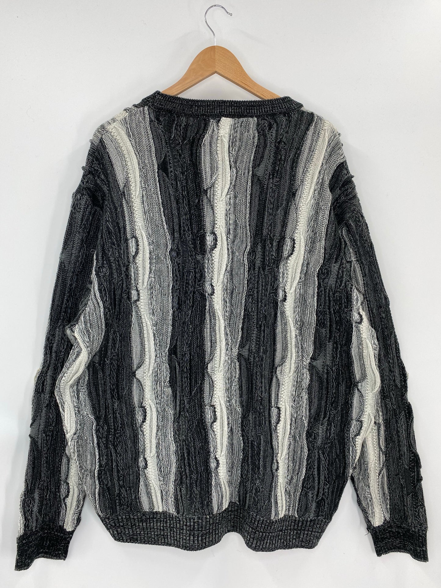 Vintage 3D COOGI- Style Size XL Knit Sweater / K4230