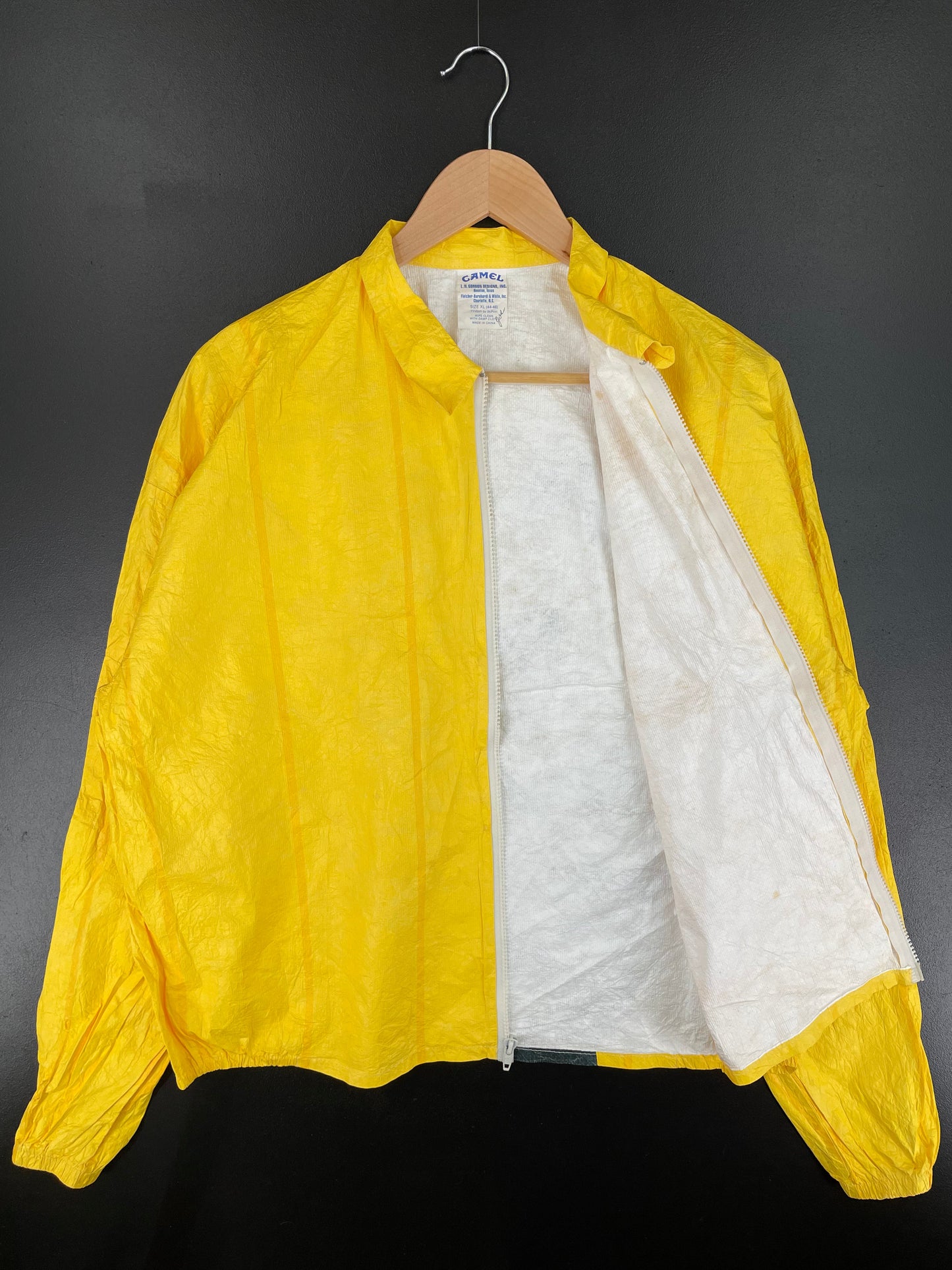 1992 CAMEL Size XL Vintage Paper Nylon Jacket / E1479N