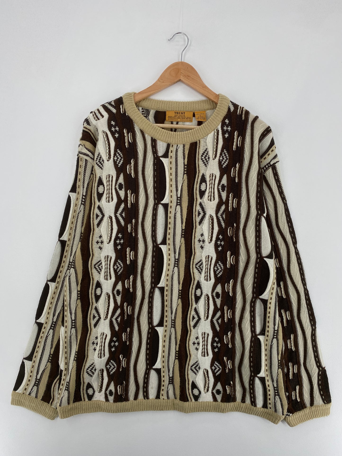 Vintage 3D COOGI Style Size L Knit Sweater / E965