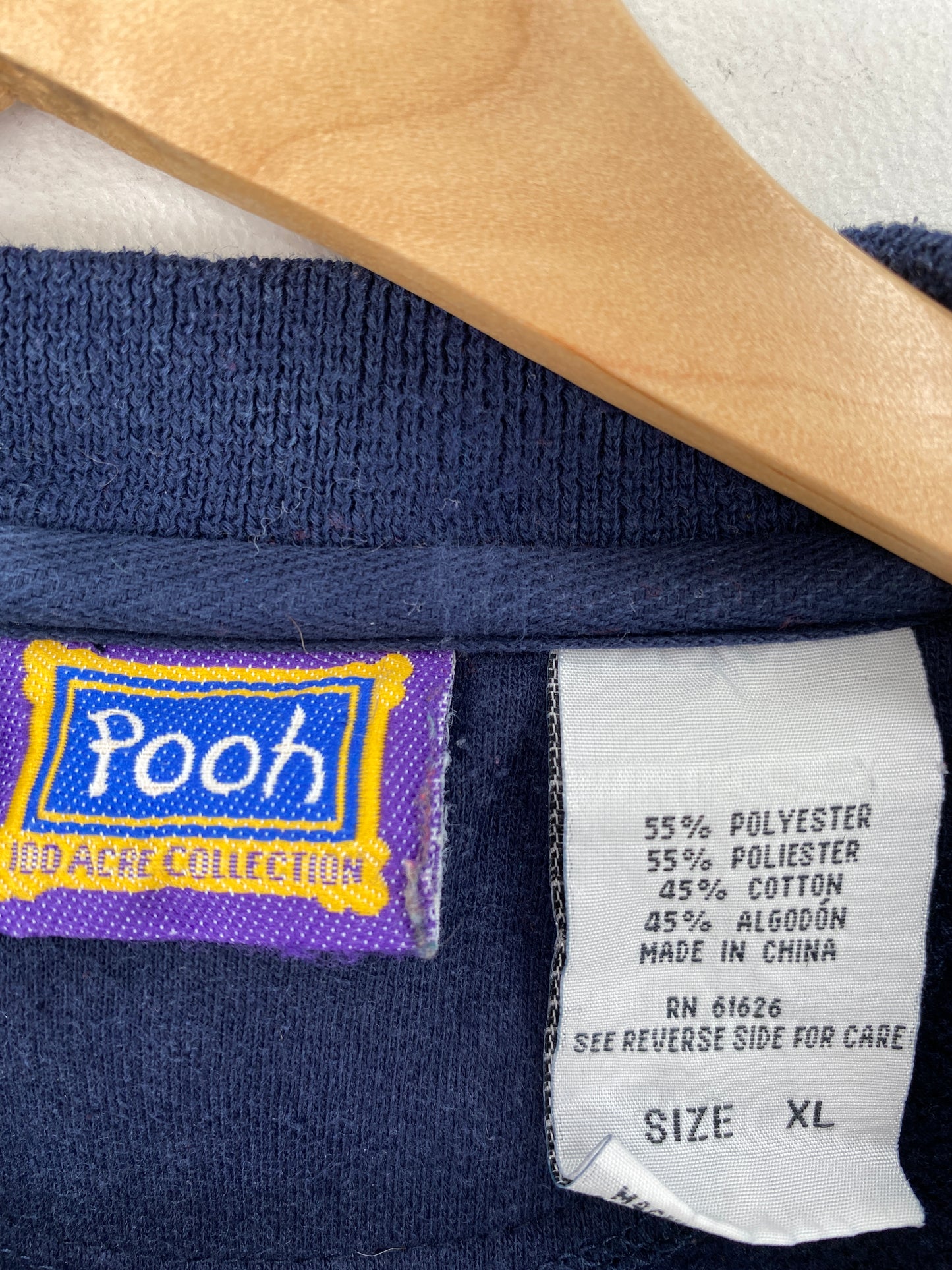 00' DISNEY WINNIE THE POOH x TIGGER Size XL Vintage Sweat-shirt / A4705