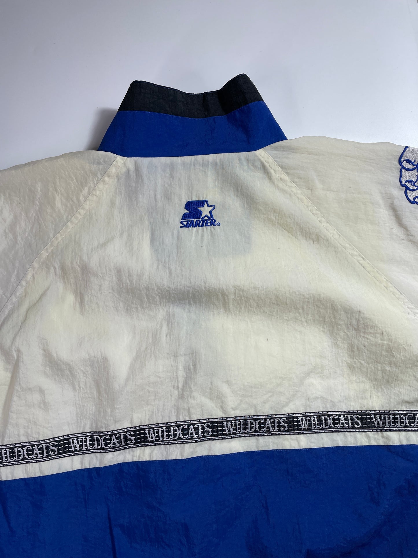 90’s STARTER x UNIVERSITY OF KENTUCKY Size XL Vintage College Nylon Jacket / E5766N