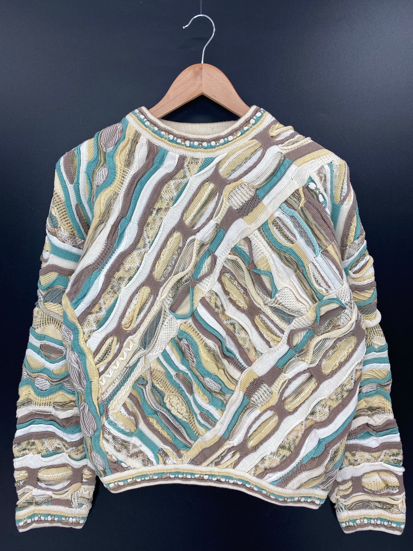 Vintage 3D COOGI- Style  Size No tag (Approx.M) Knit Sweater / K7808