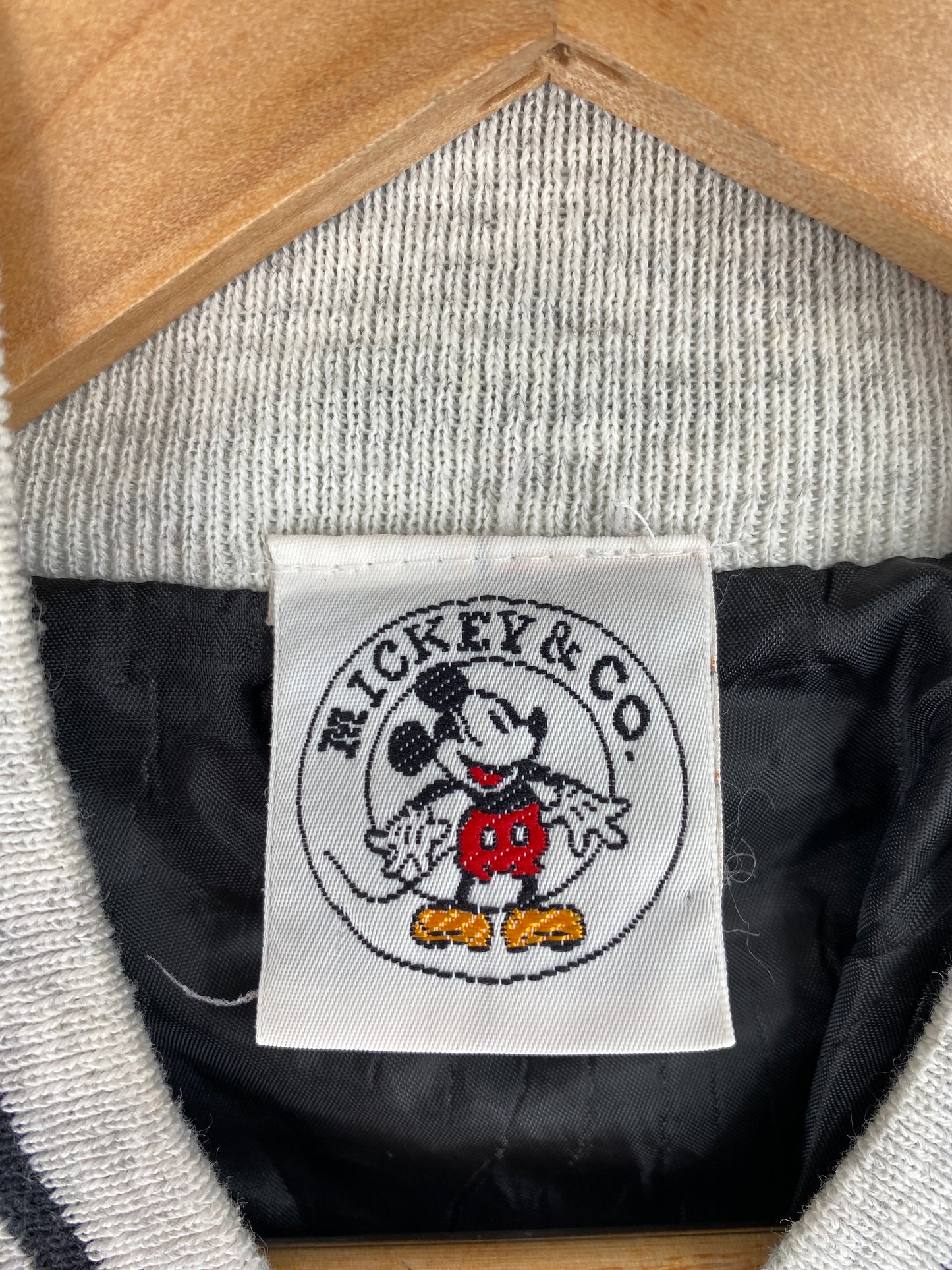 90's DISNEY MICKEY Size XL Vintage Button Down Sweat-Shirt / A5722