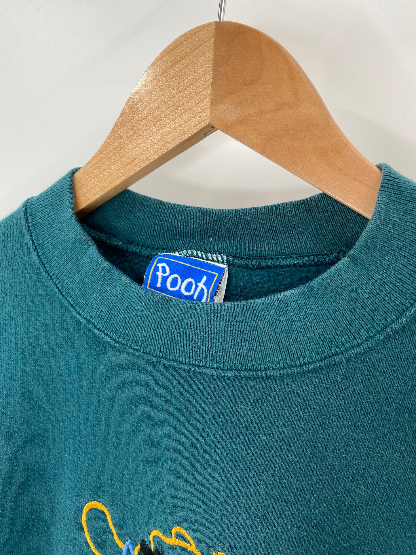 00’ DISNEY POOH Made in USA Size XL Vintage Sweat-shirt / k5678