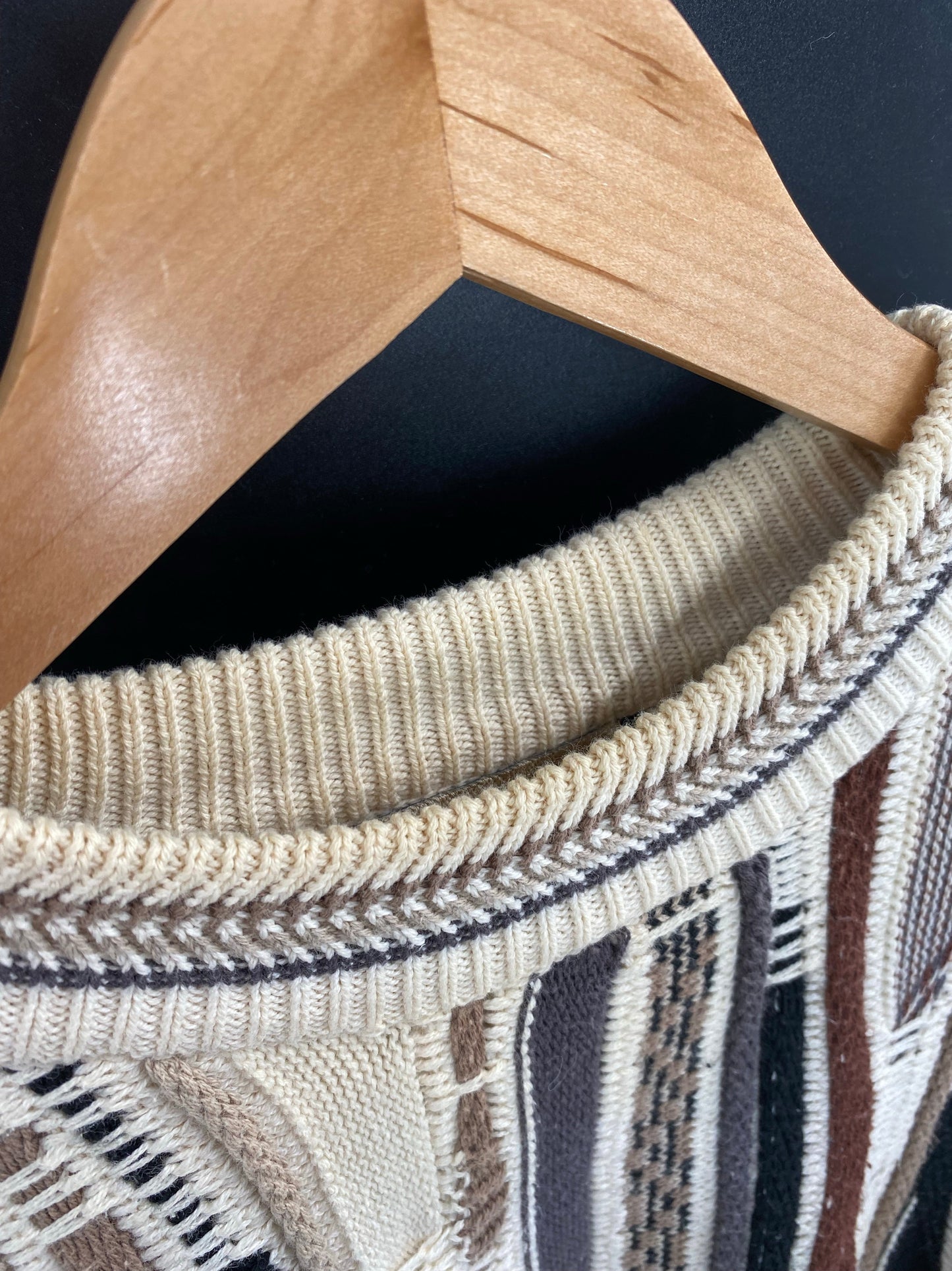 Vintage 3D COOGI- Style Size L Knit Sweater / A9881