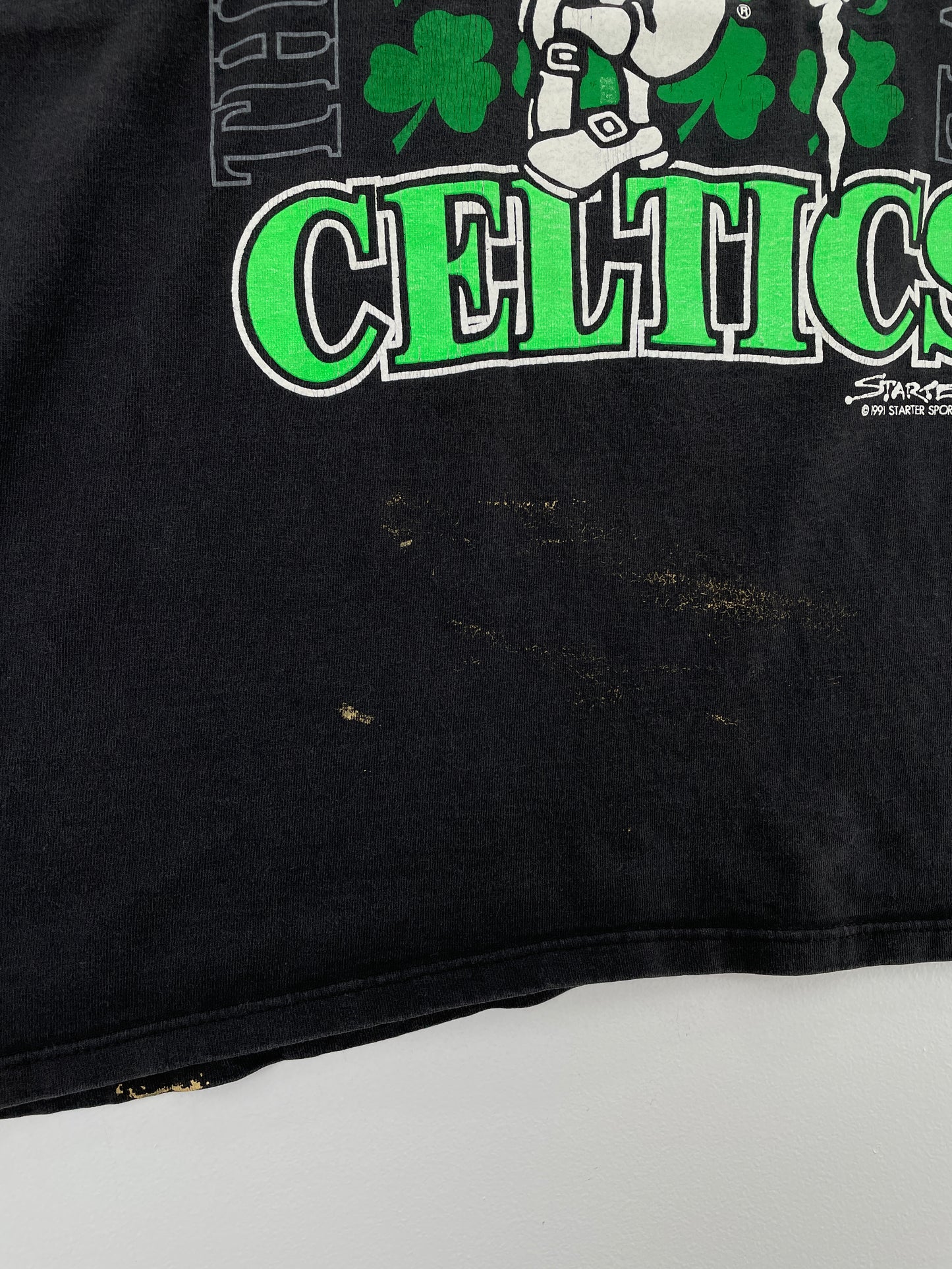 1991 STARTER x BOSTON CELTICS Made in USA Size XL Vintage NBA T-Shirt / E3096T