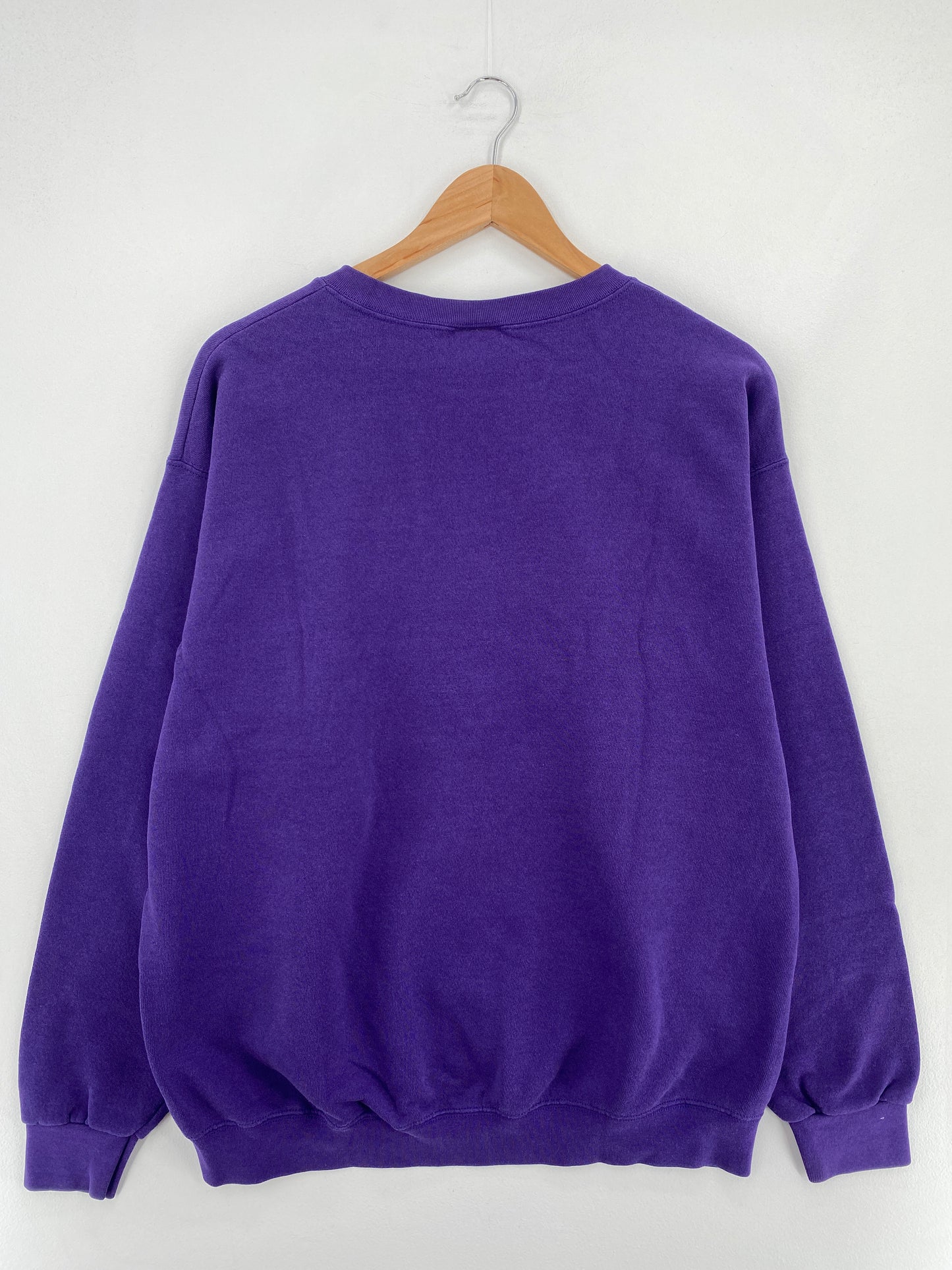 00’s DISNEY WINNIE THE POOH Made in USA Size L Vintage Sweat-Shirt / E533