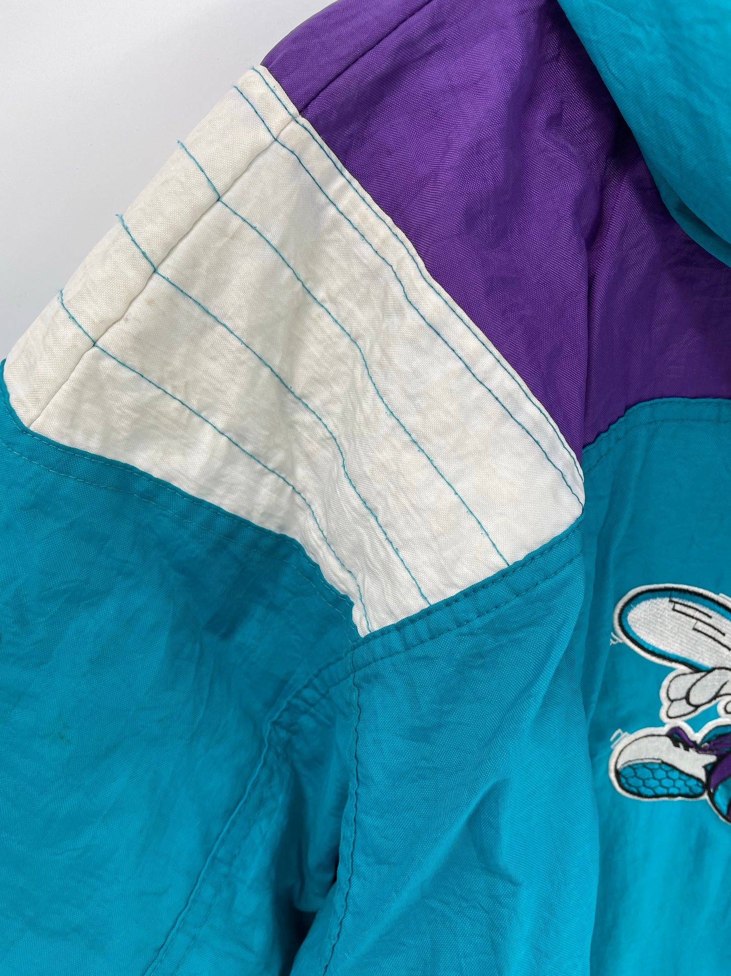 90's STARTER x CHARLOTTE HORNETS Size XL Vintage NFL Padded Nylon Jacket / K6269