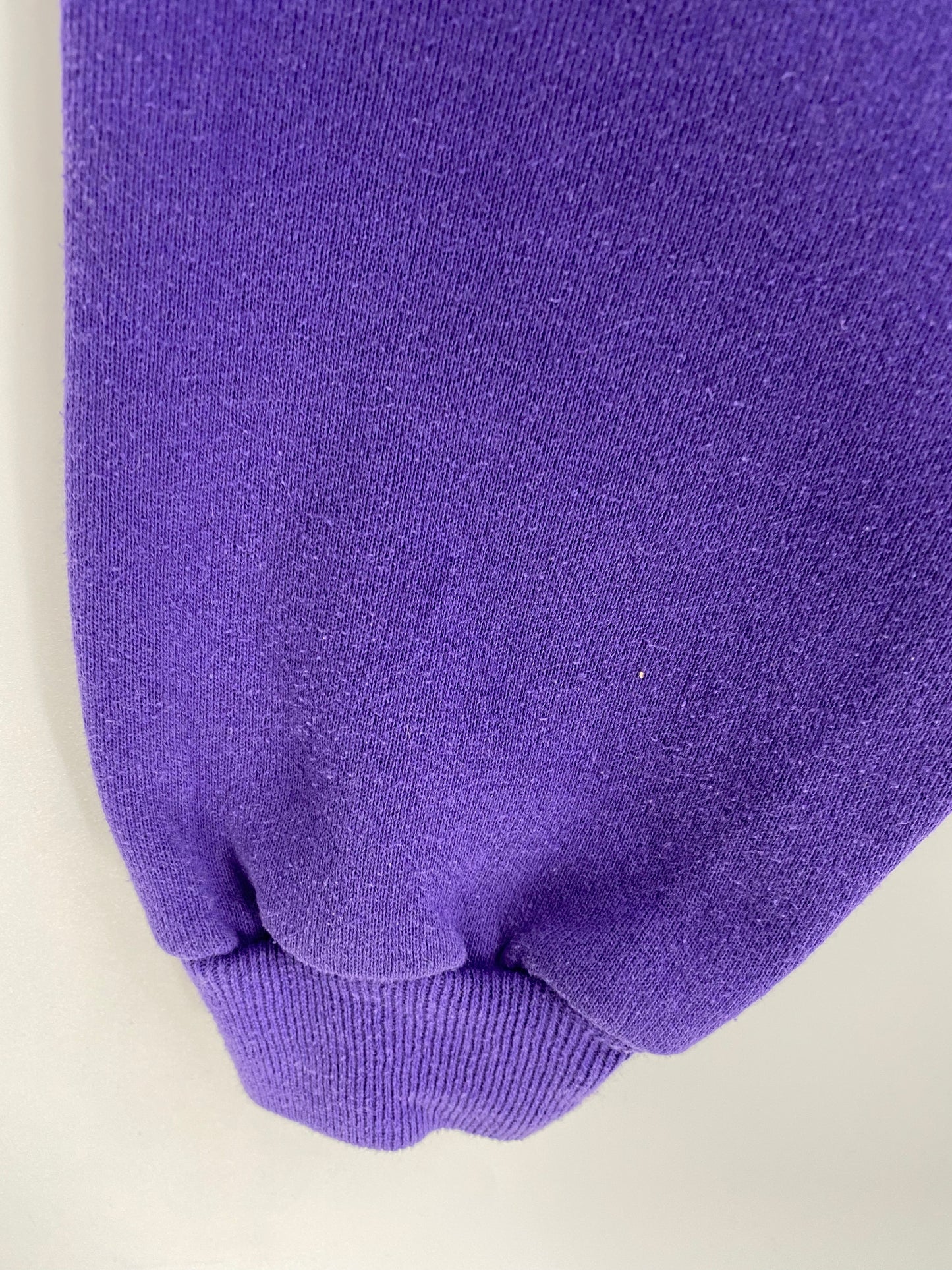 90's Yogi Bear Made in USA Size L Vintage Sweat-shirt / K8435