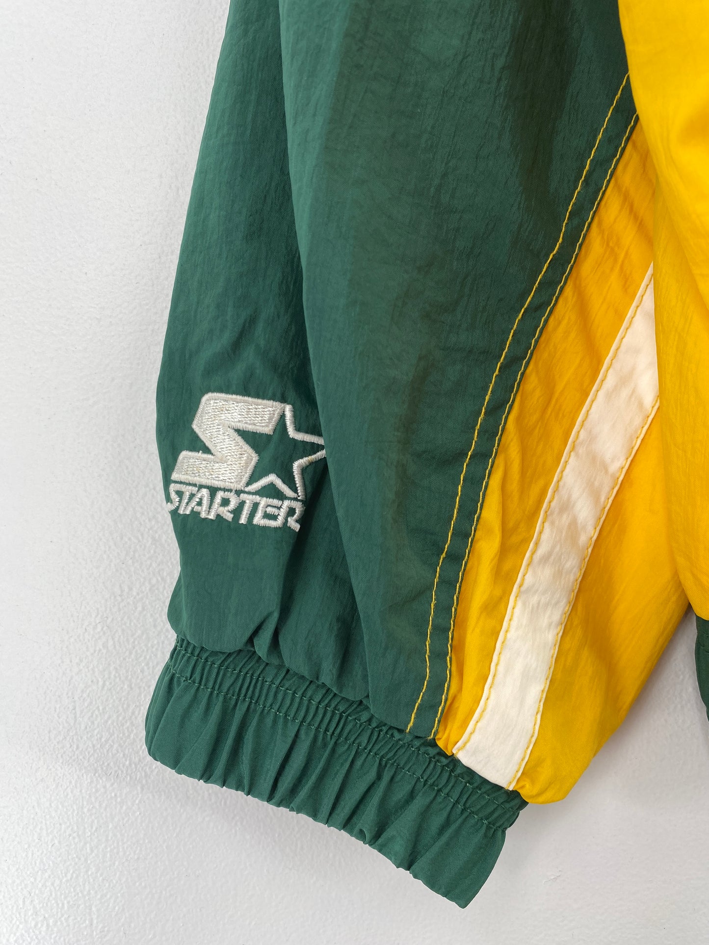 90’s STARTER x GREEN BAY PACKERS Size XL Vintage NFL Nylon Jacket / A5288