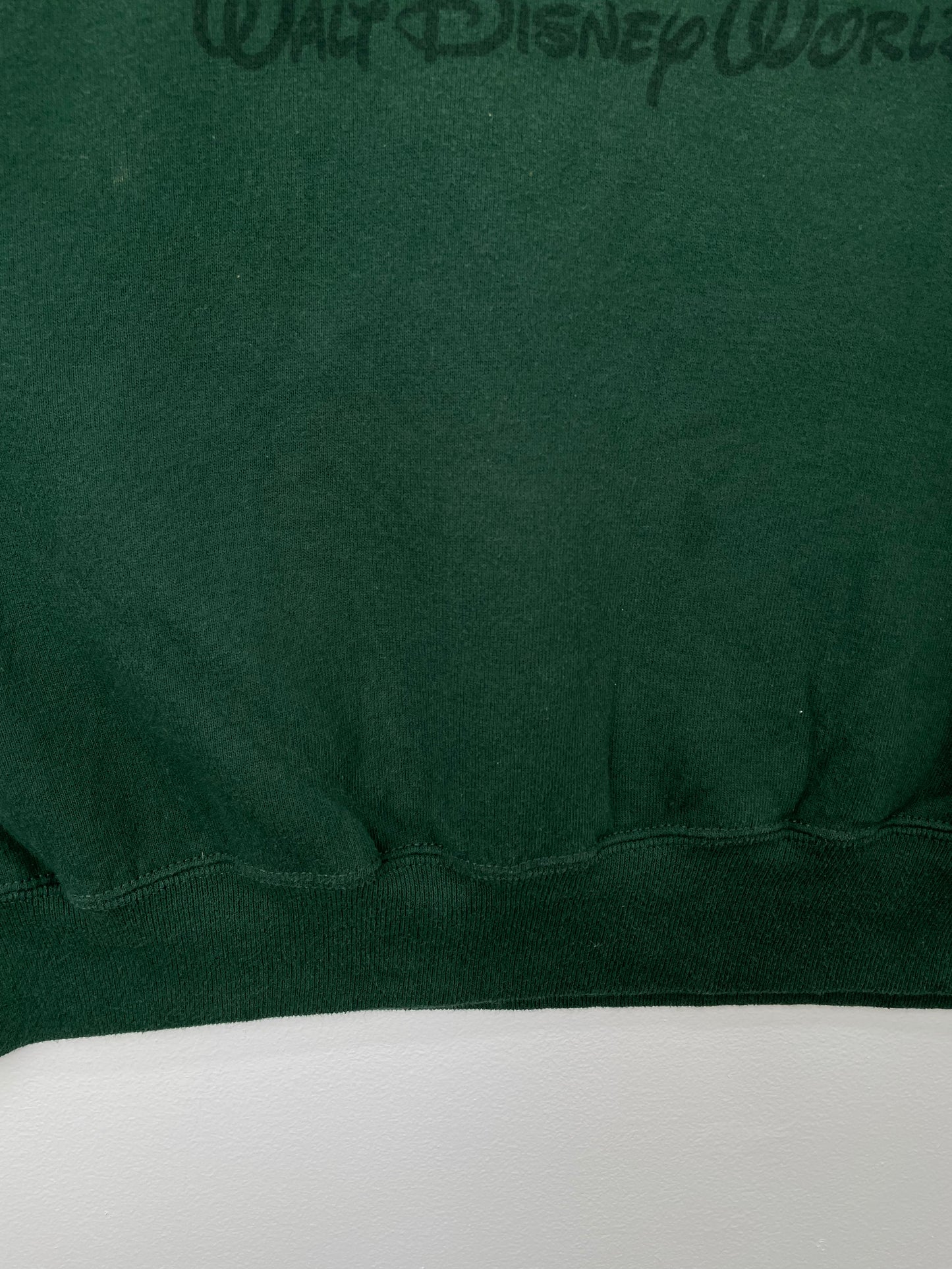 00’ DISNEY TIGGER Made in USA Size L Vintage Sweat-Shirt / A1235