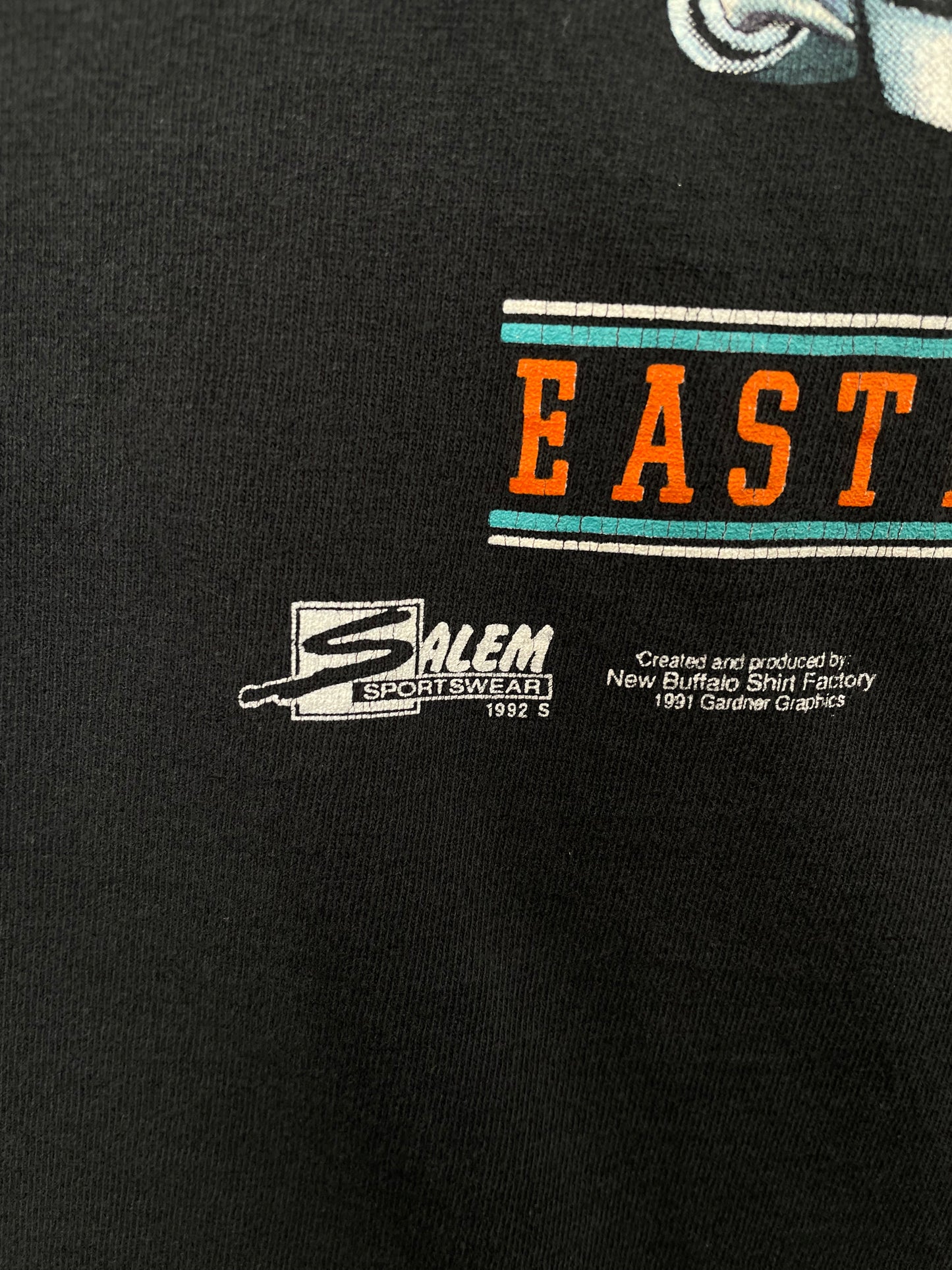 1992 SALEM x MIAMI DOLPHINS Made in USA Size XL Vintage NFL T-shirt / A1279