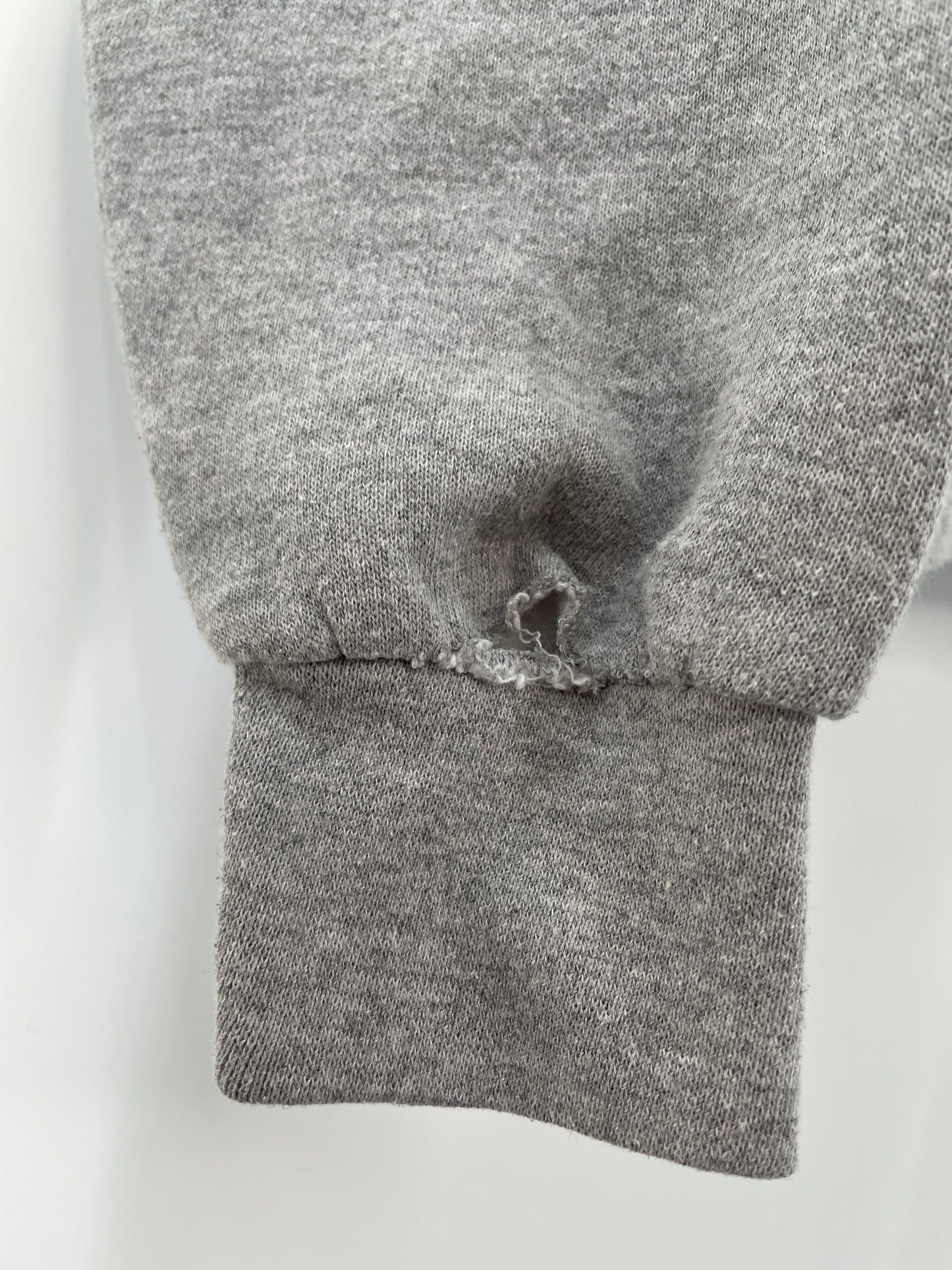 00’ DISNEY MICKEY Made in USA Size M Vintage Sweat-shirt / E5635S