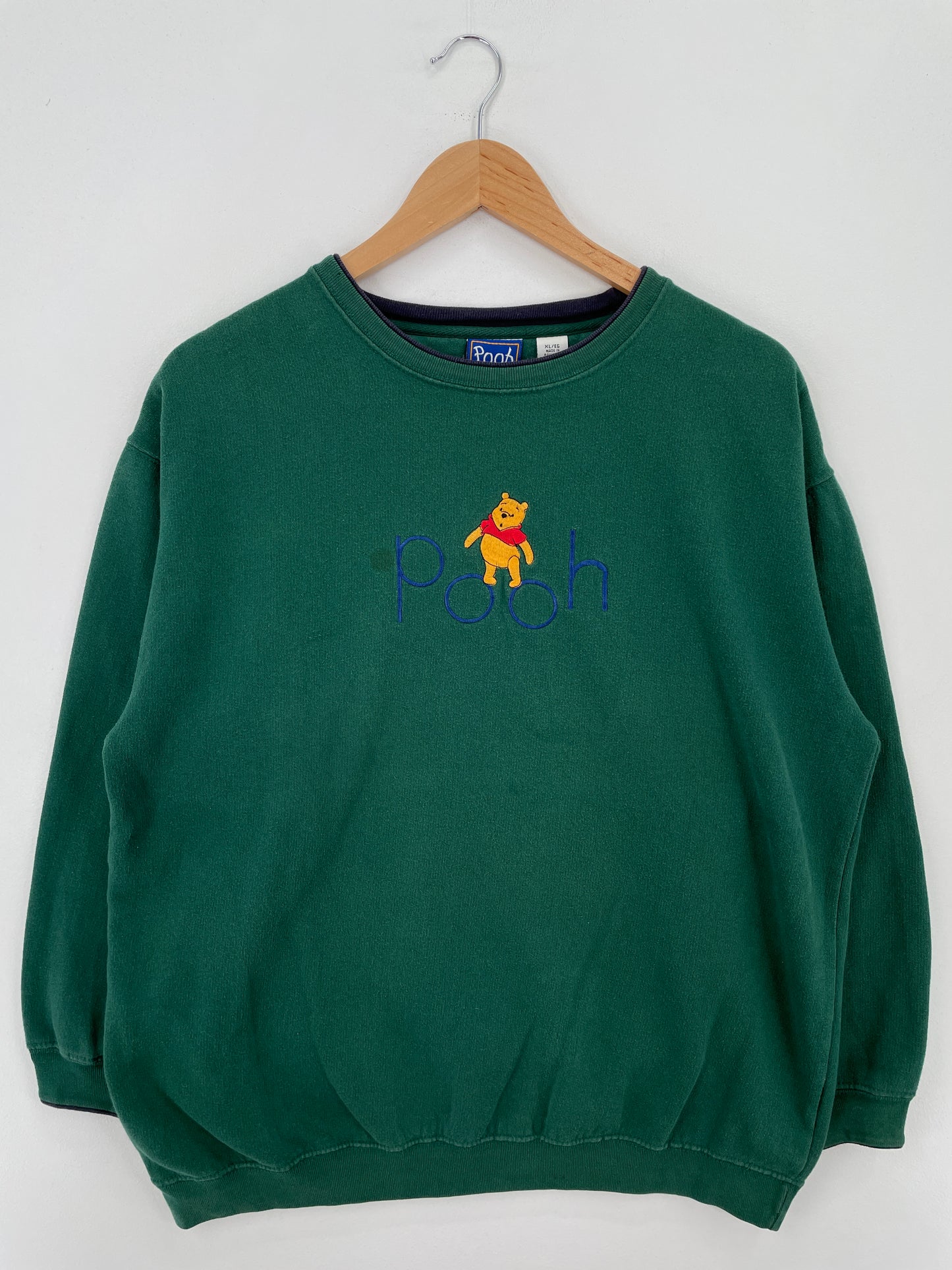 00' DISNEY WINNIE THE POOH Size XL Vintage Sweat-shirt / A7221